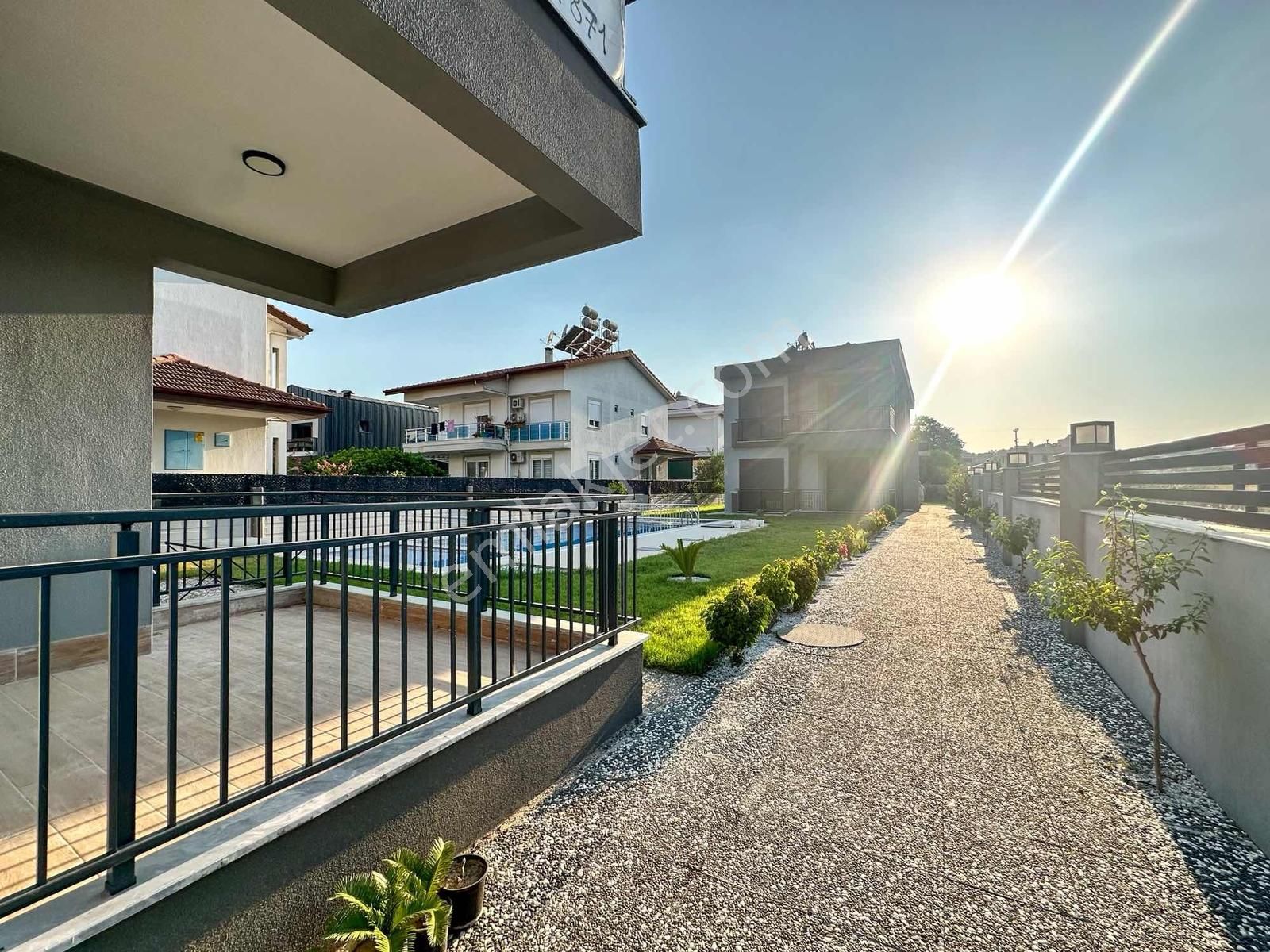 Sorgunda Ultralüx 3+1 Üst Kat Villa Dairesi Yerden Isıtma Havuz - Görsel 8