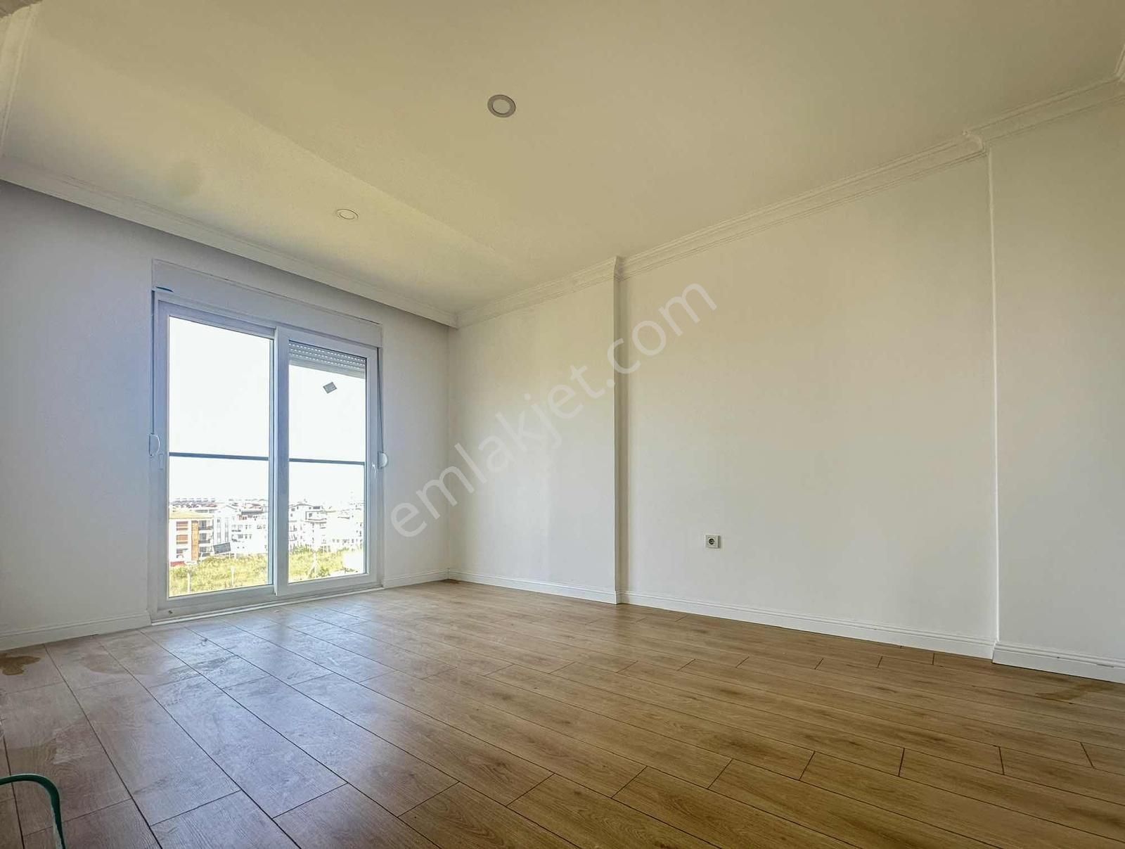 Migros Kavşağı Eslem Hastanesi Civarı 3+1 Havuzlu Arakat Daire - Görsel 15