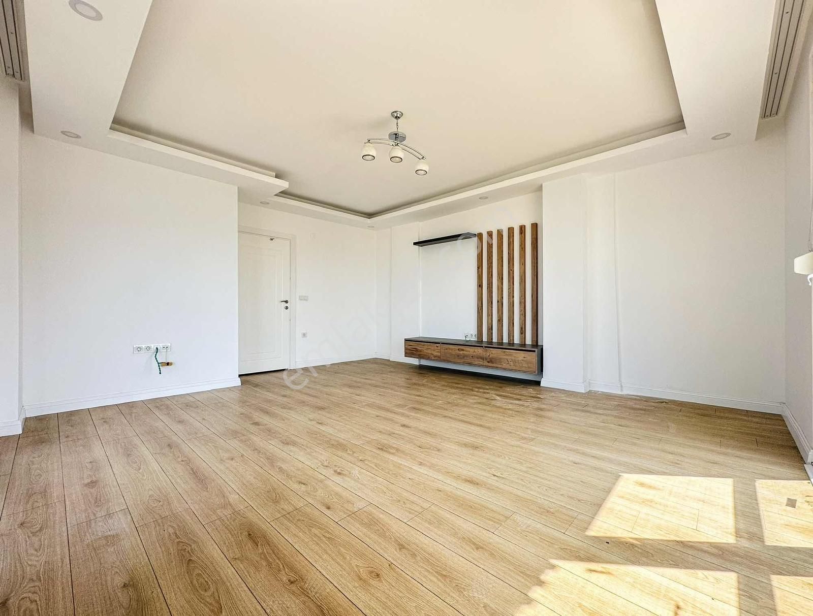 Migros Kavşağı Eslem Hastanesi Civarı 3+1 Havuzlu Arakat Daire - Görsel 19