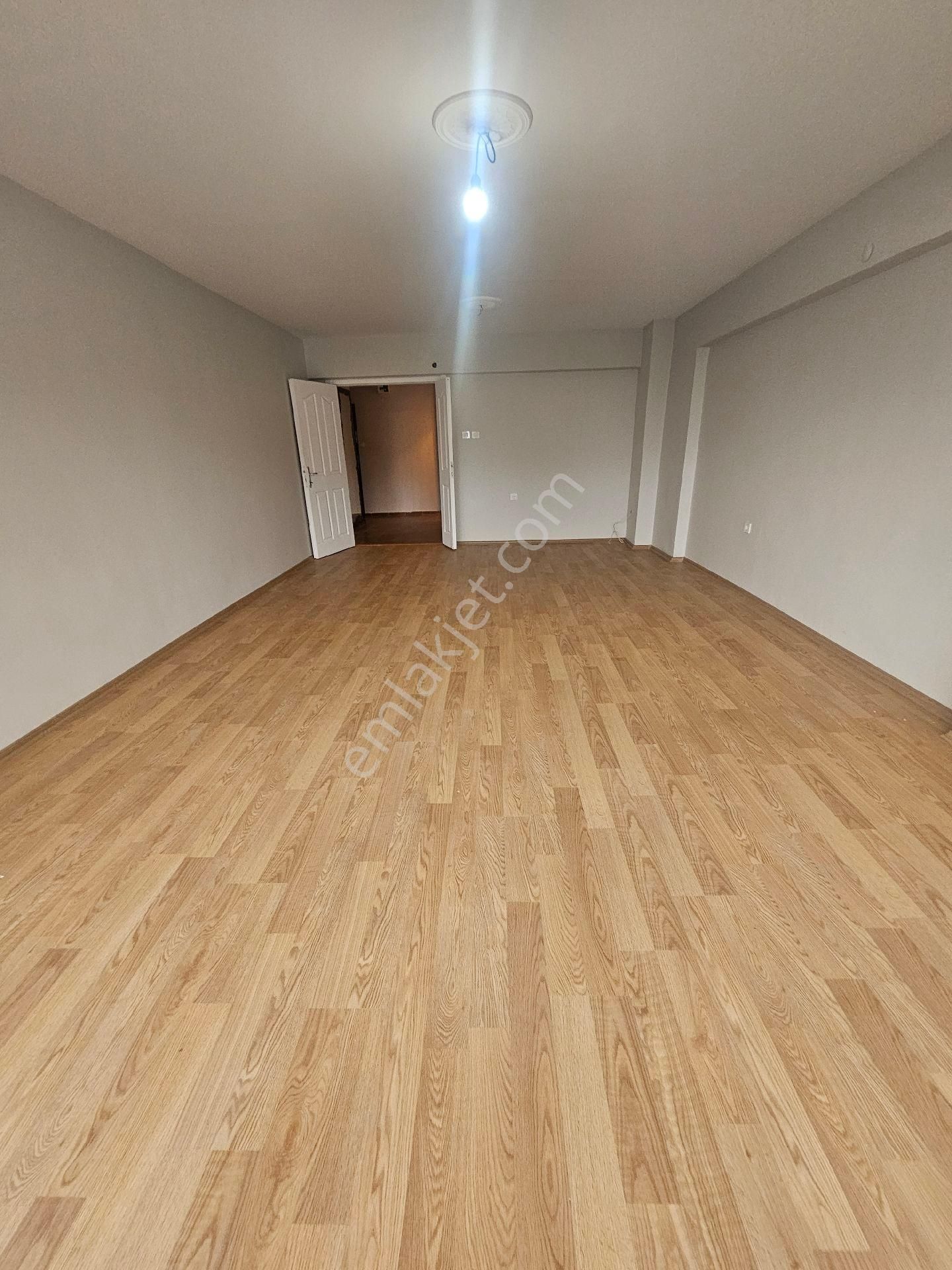 Kiralık 3+1 Daire - Görsel 4