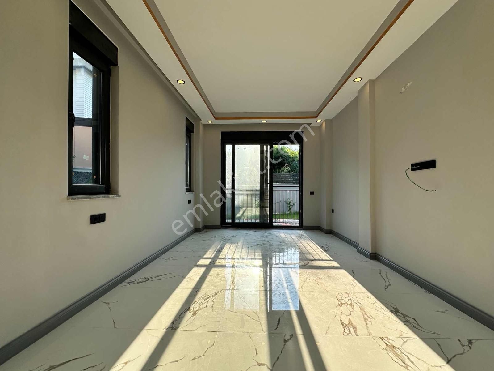 Sorgunda Ultralüx 3+1 Villa Dairesi Havuzlu Yerden Isıtmalı - Görsel 35