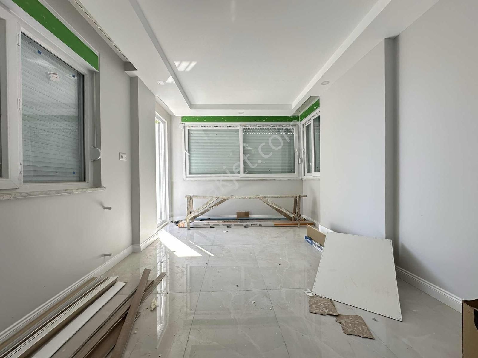 Side'de Geniş 1+1 İskanı Alınmış Havuzlu Satılık Lüks Daire - Görsel 16