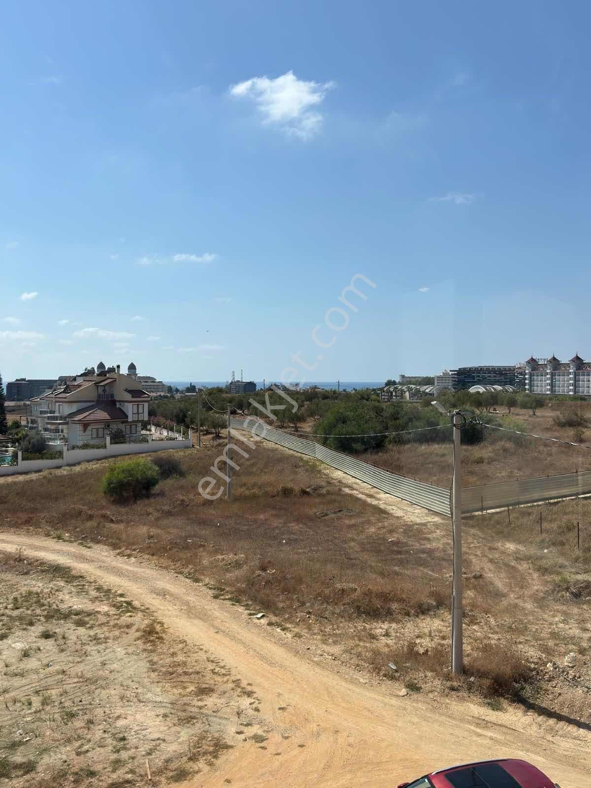 Kumköyde Satılık Müstakil Tripleks Köşe Villa - Görsel 24