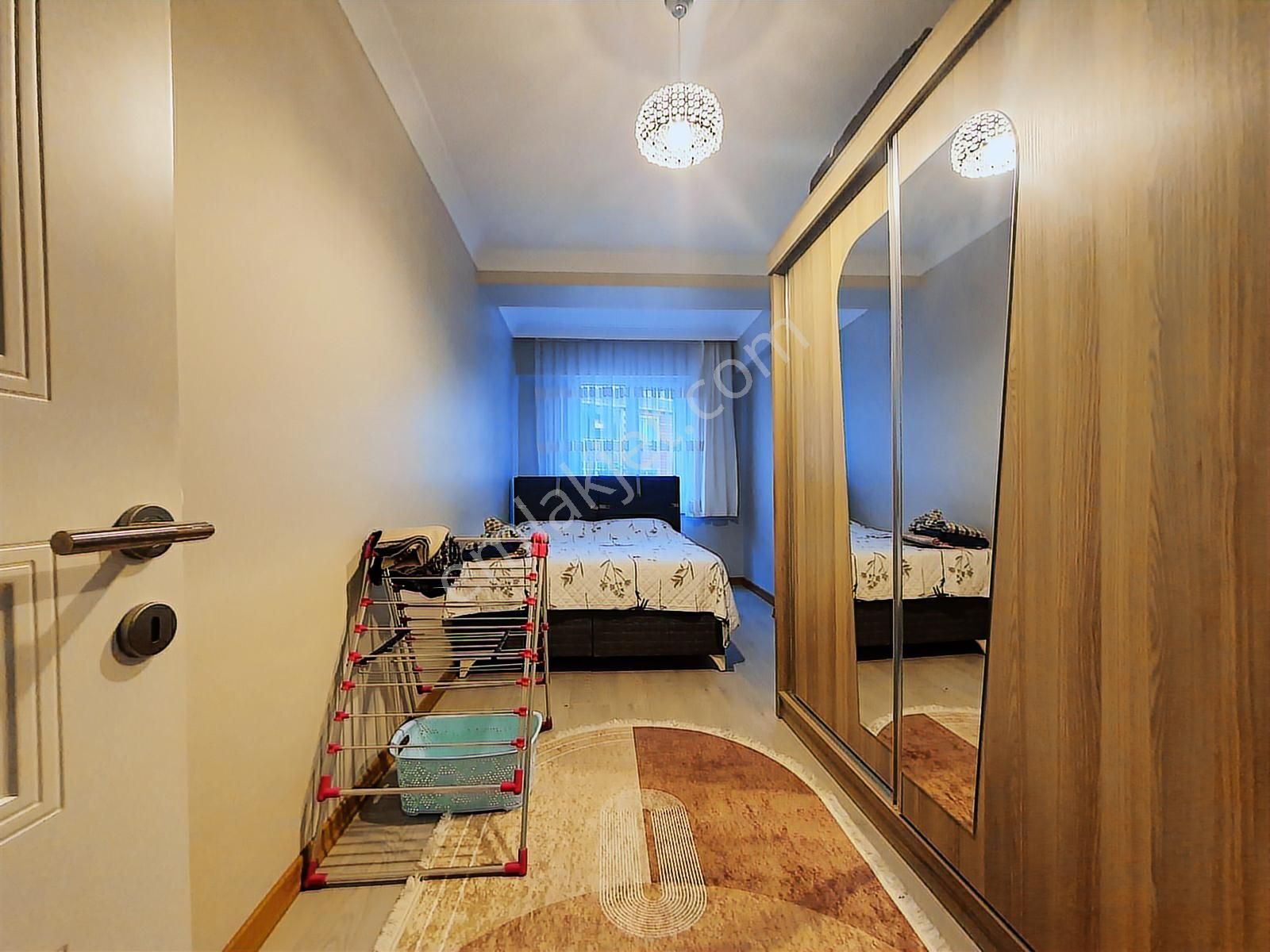 Kapaklı Yuvam Merkezde İçi Özel Tasarım, Teraslı Ve Geniş 2+1 - Görsel 5