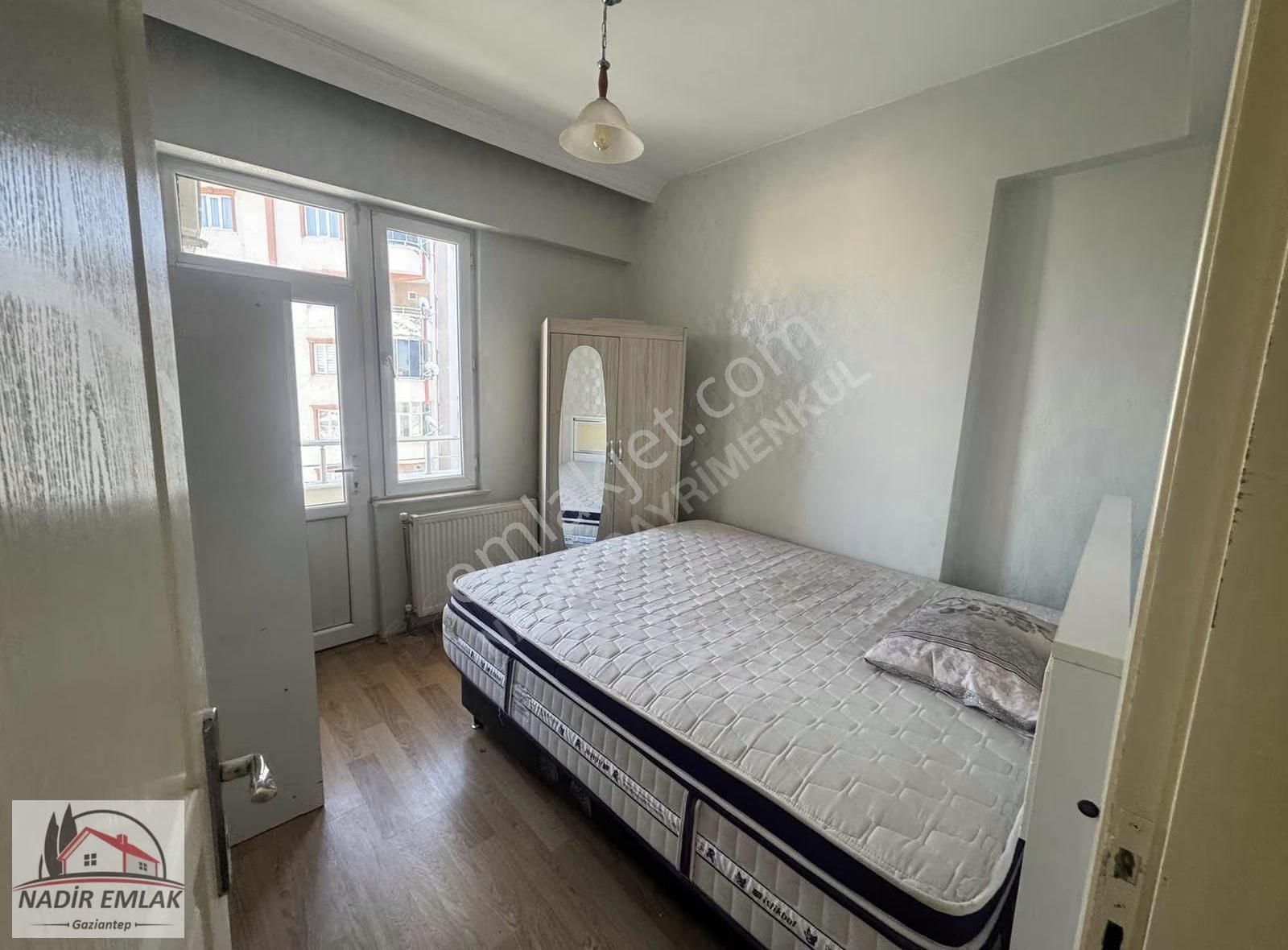 Kiralık Üniversite Civarı 1+1 Full Eşyalı Balkonlu Nezih Binada - Görsel 2