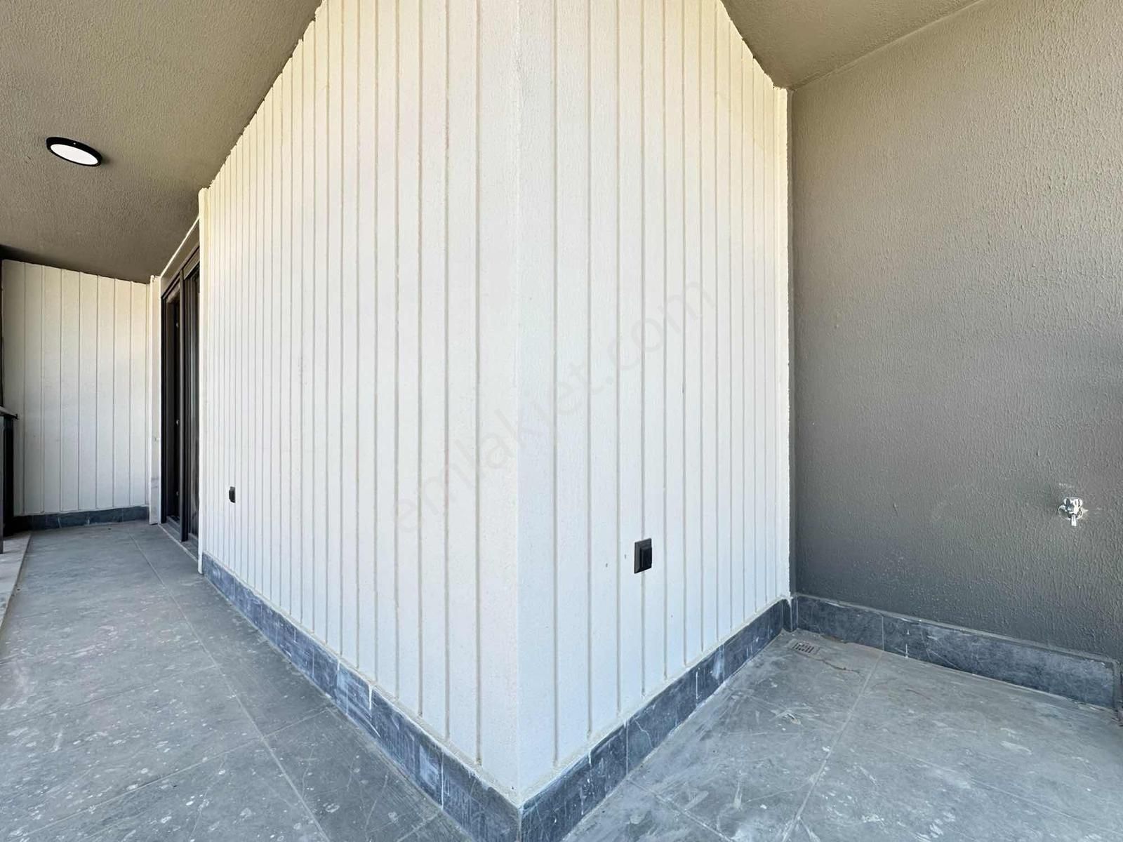 Evrensekide Lüks Site İçinde 2+1 Bahçe Katı Sıfır Satılık Daire - Görsel 24