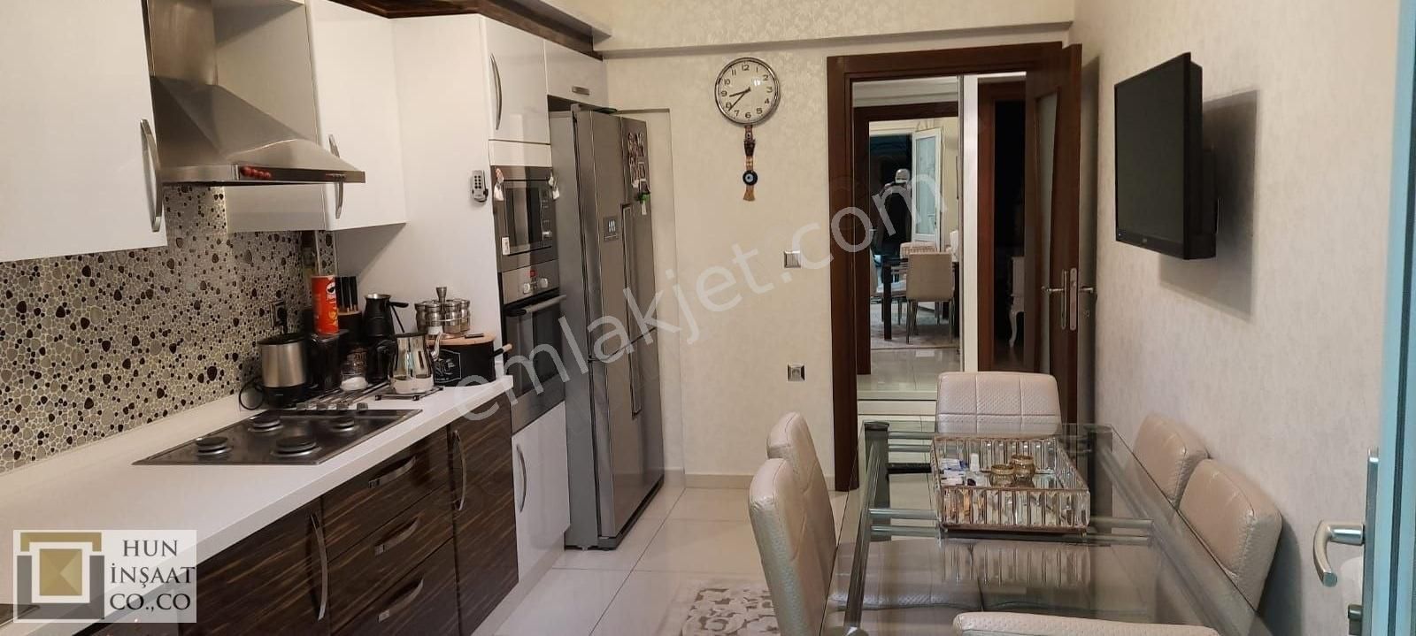 Satılık İç Mimari Özel Tasarım 3+1 160 M2 Lüks Daire!! - Görsel 8