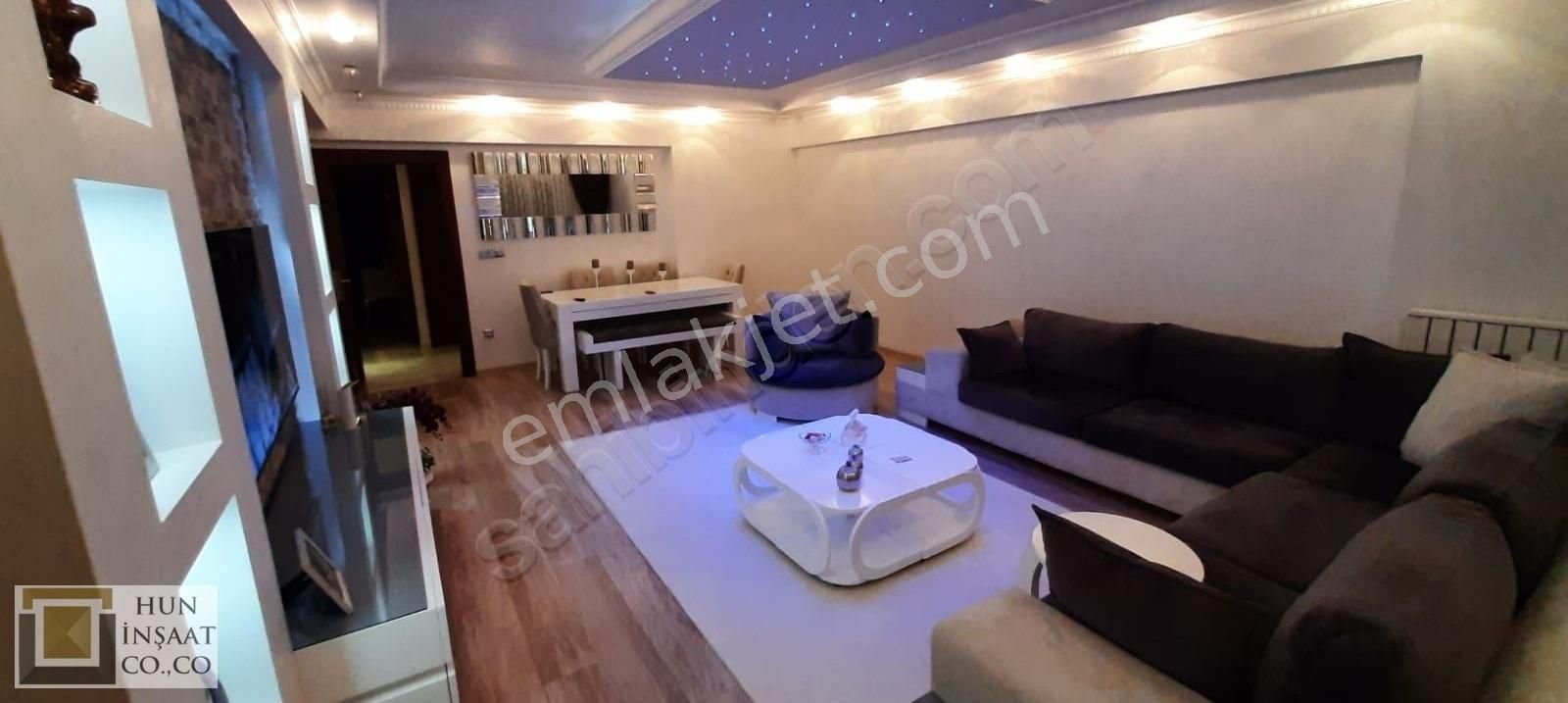 Satılık İç Mimari Özel Tasarım 3+1 160 M2 Lüks Daire!! - Görsel 3
