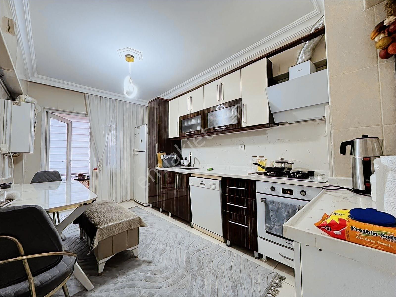 Yüce'den ▓orta Katta Cadde Cephe 3+1 Ebeven.b Kök Tapu Daire...