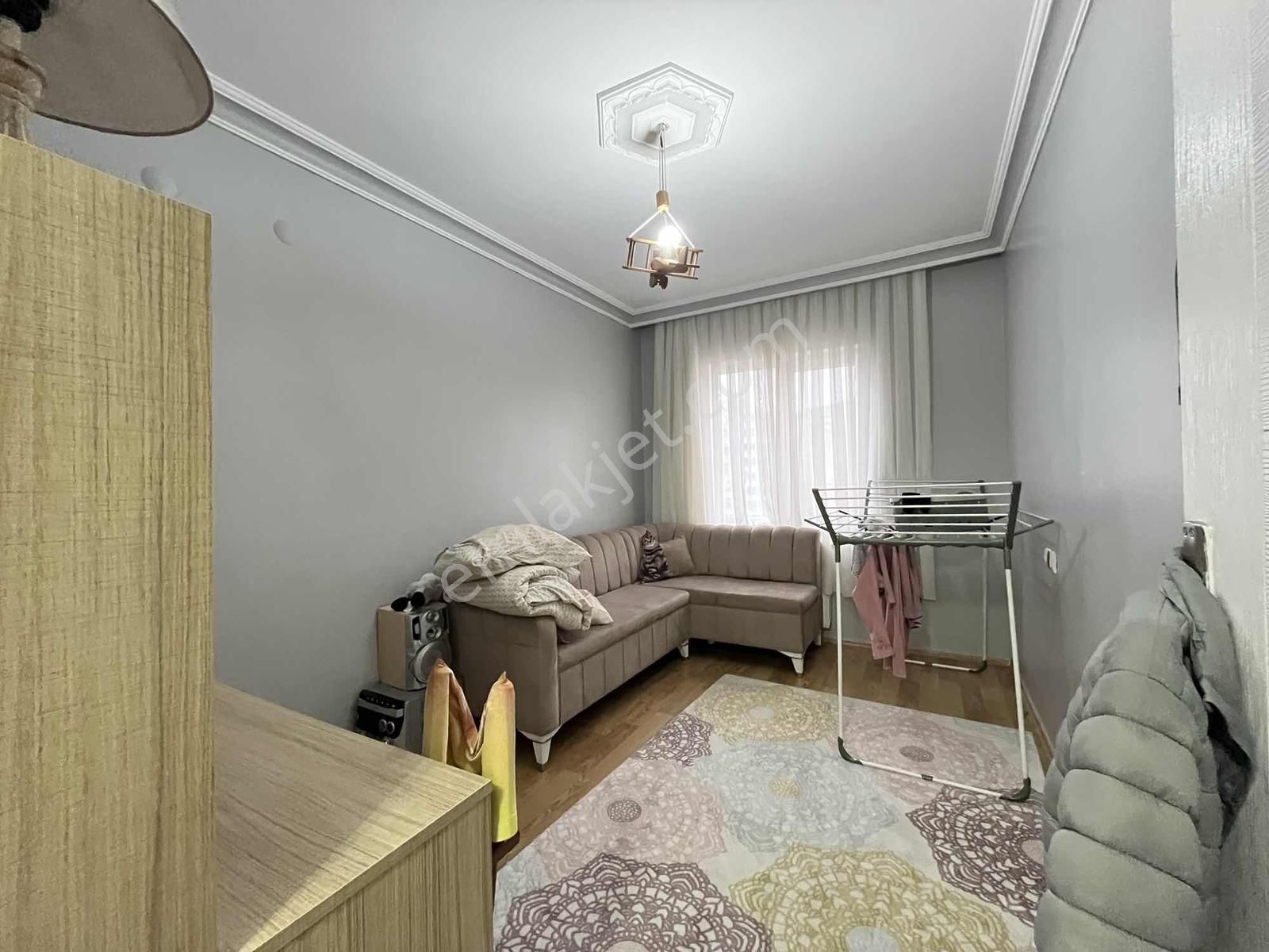 Yüce'den ▓orta Katta Cadde Cephe 3+1 Ebeven.b Kök Tapu Daire... - Görsel 3