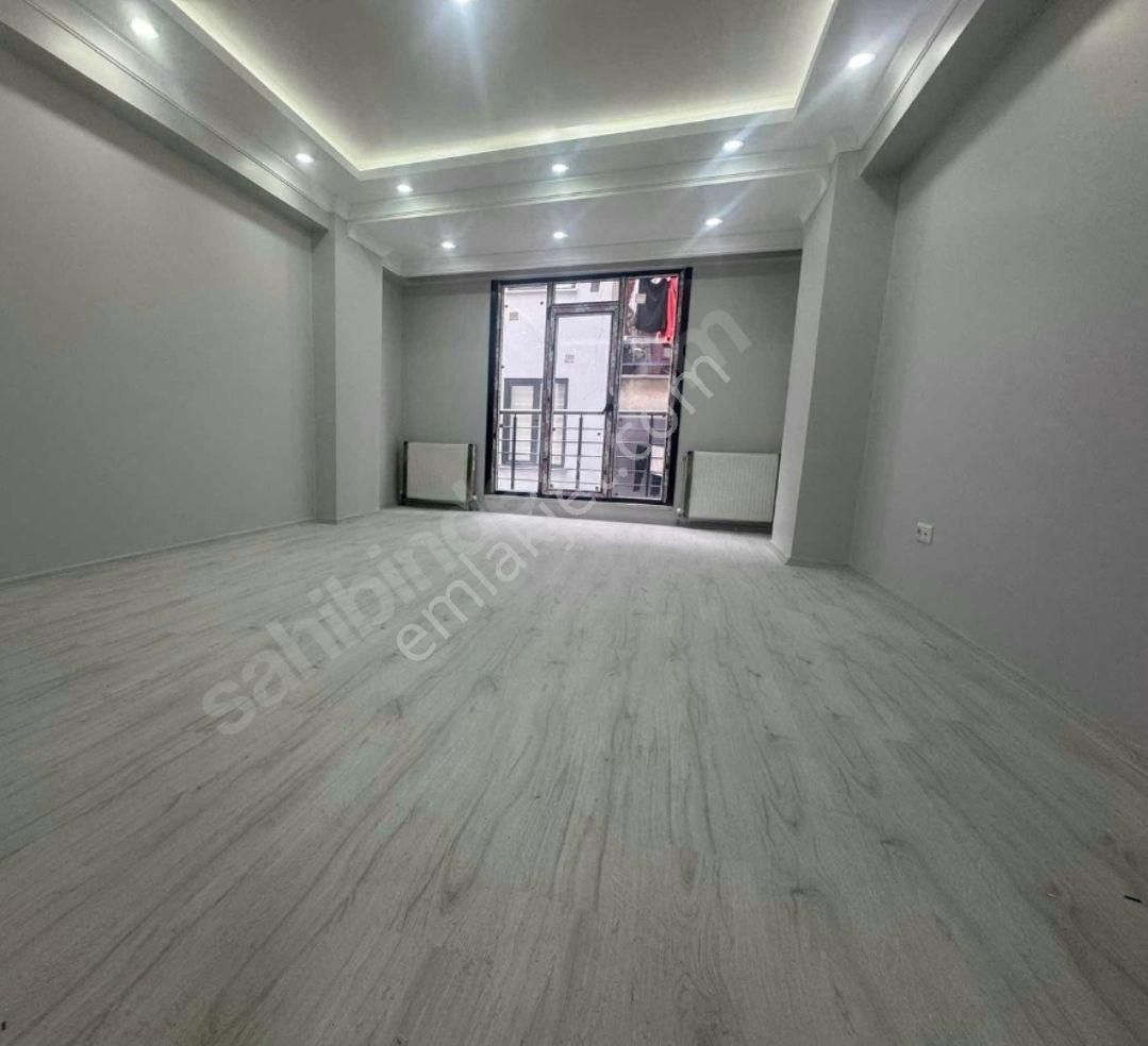 Küçükçekmece Gültepe Mah Satılık Sıfır 2+1 80 M2 Arakat - Görsel 2