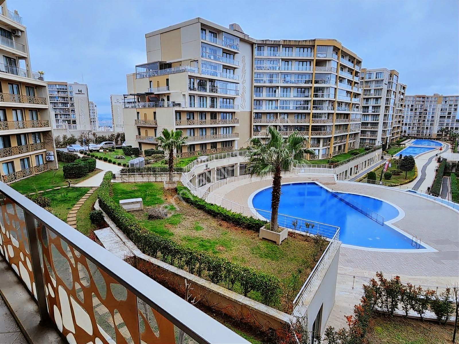 Evora B Parsel De Peyzaj Manzaralı Eşyalı Büyük Tip Kiralık 1+1 - Görsel 19