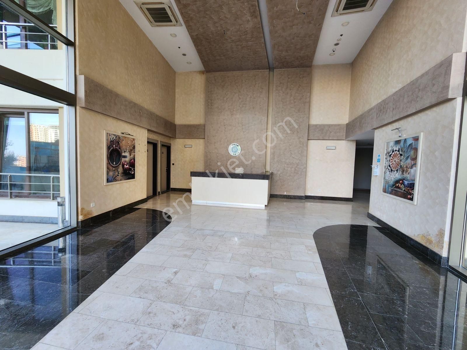 Evora Istanbul T Parsel De Kat Bahçeli Büyük Tip Satılık 1+1 - Görsel 16