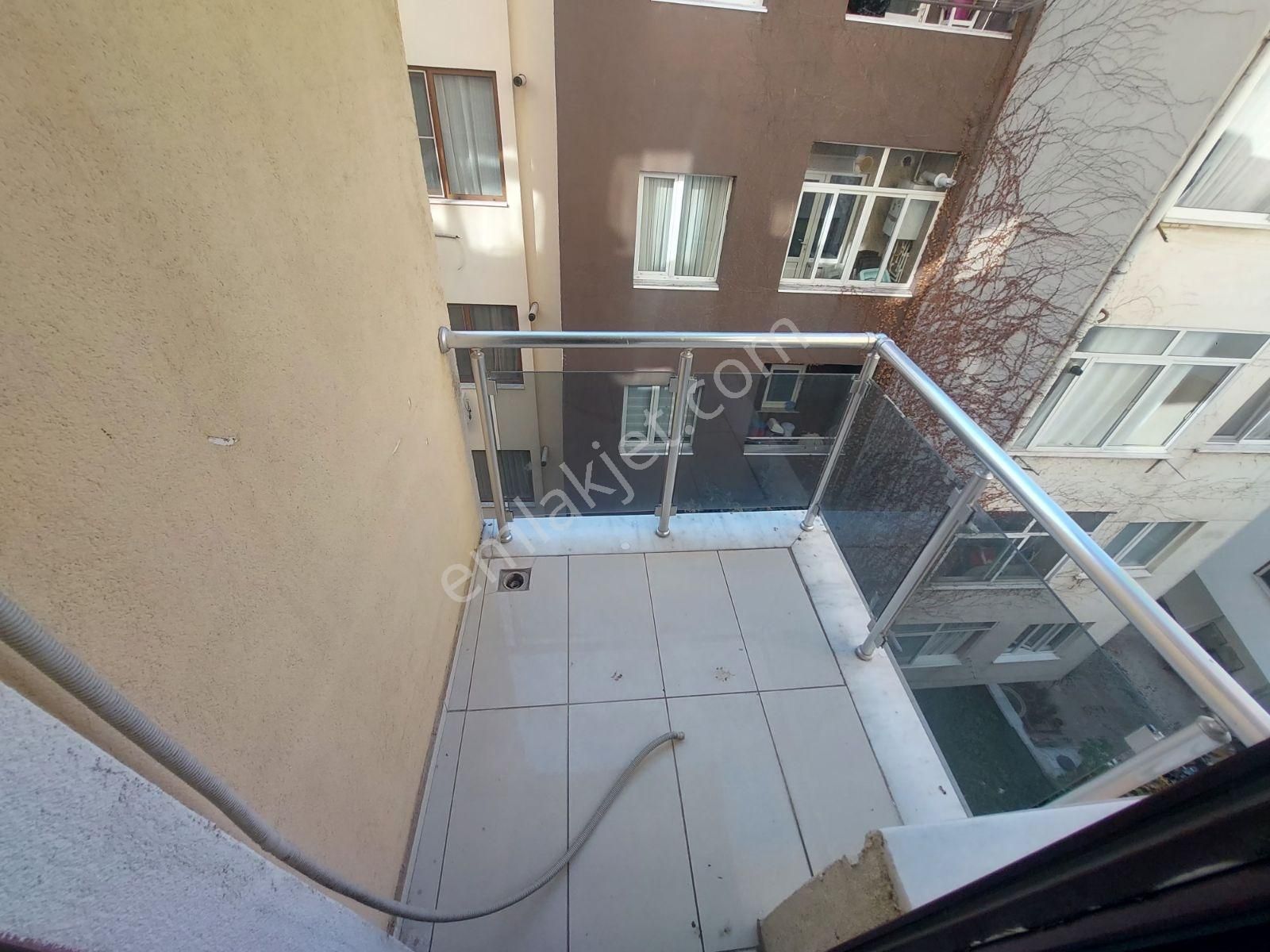 Selimiye Otoparklı Asansörlü 3+1 Daire - Görsel 8