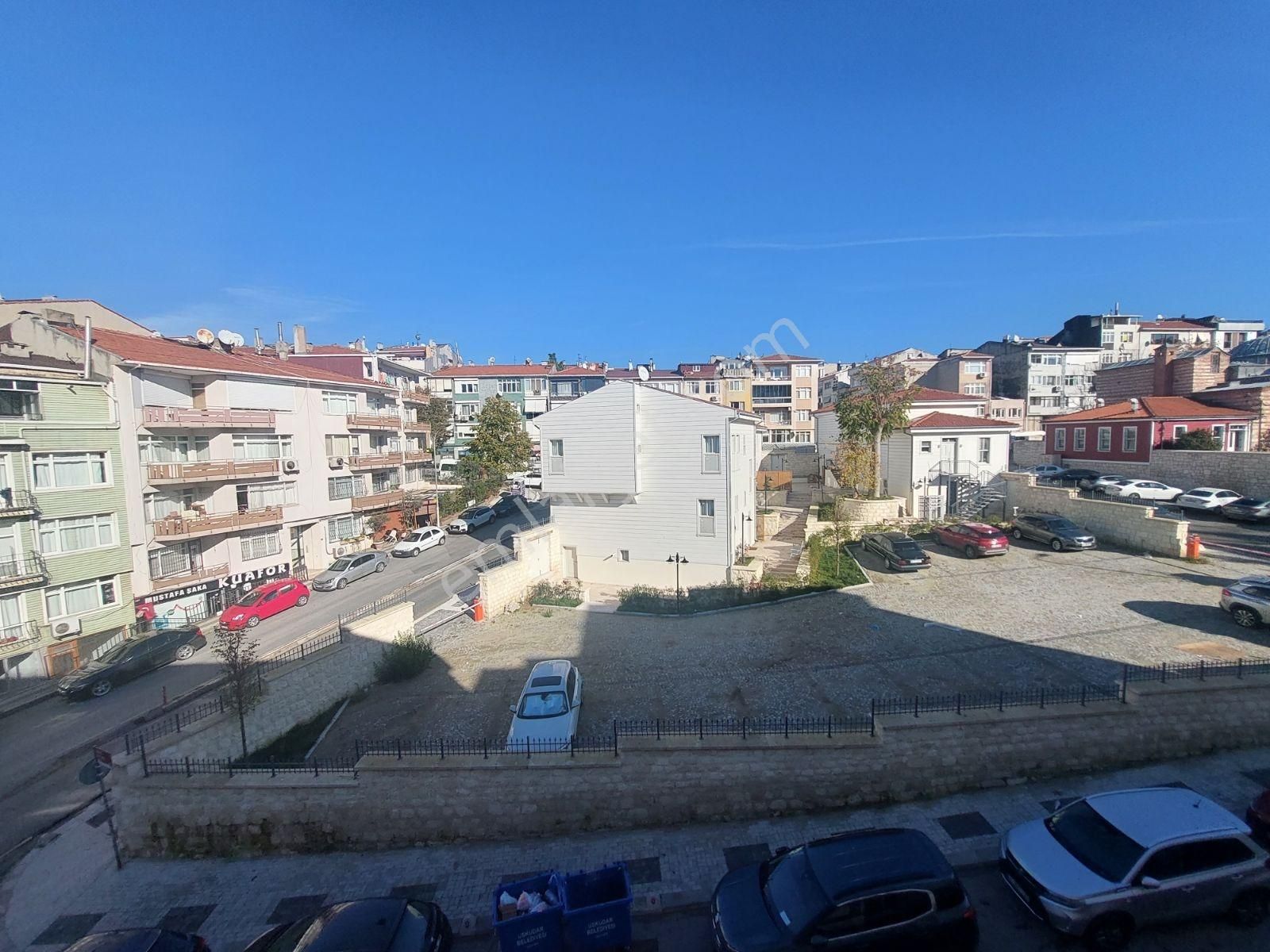 Selimiye Otoparklı Asansörlü 3+1 Daire - Görsel 18