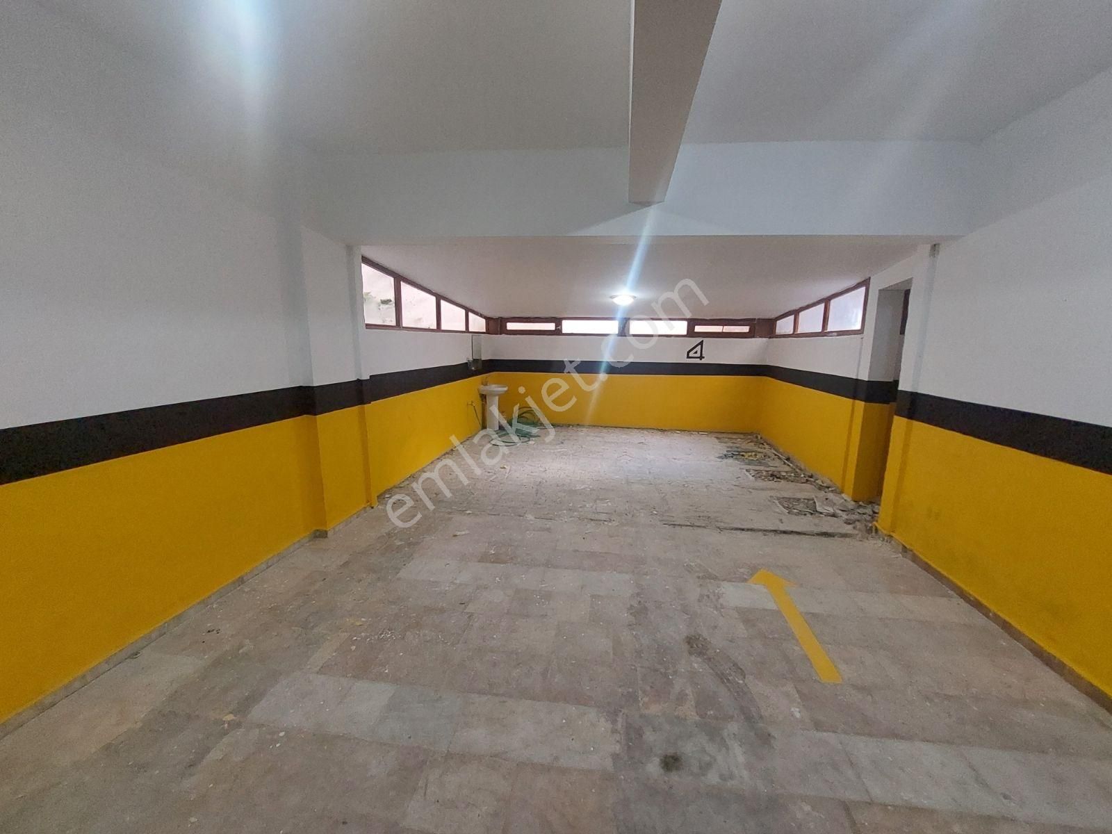 Selimiye Otoparklı Asansörlü 3+1 Daire - Görsel 12