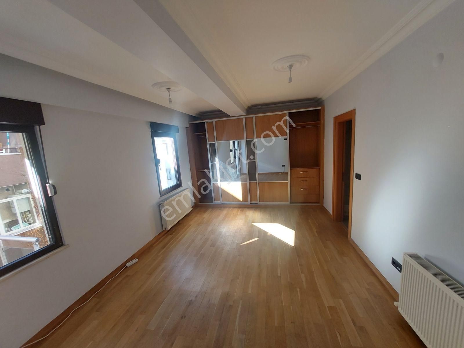 Selimiye Otoparklı Asansörlü 3+1 Daire - Görsel 26