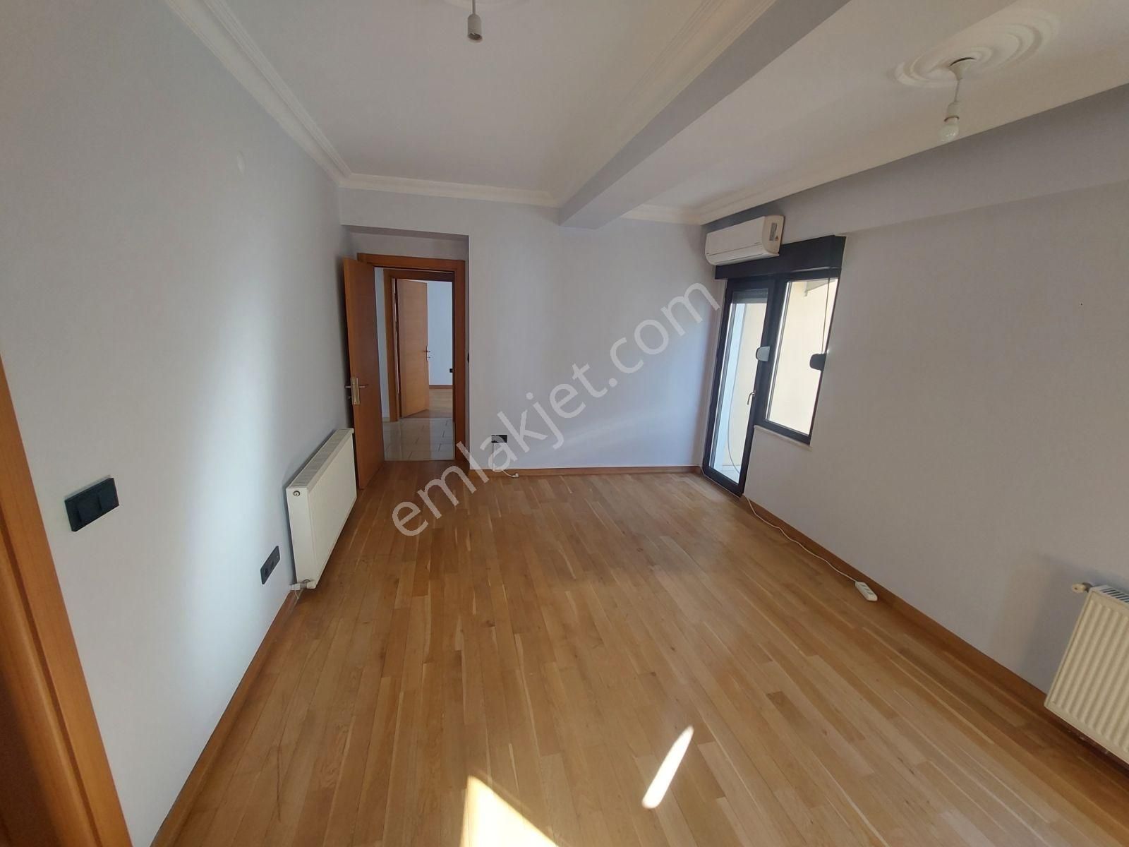 Selimiye Otoparklı Asansörlü 3+1 Daire - Görsel 9