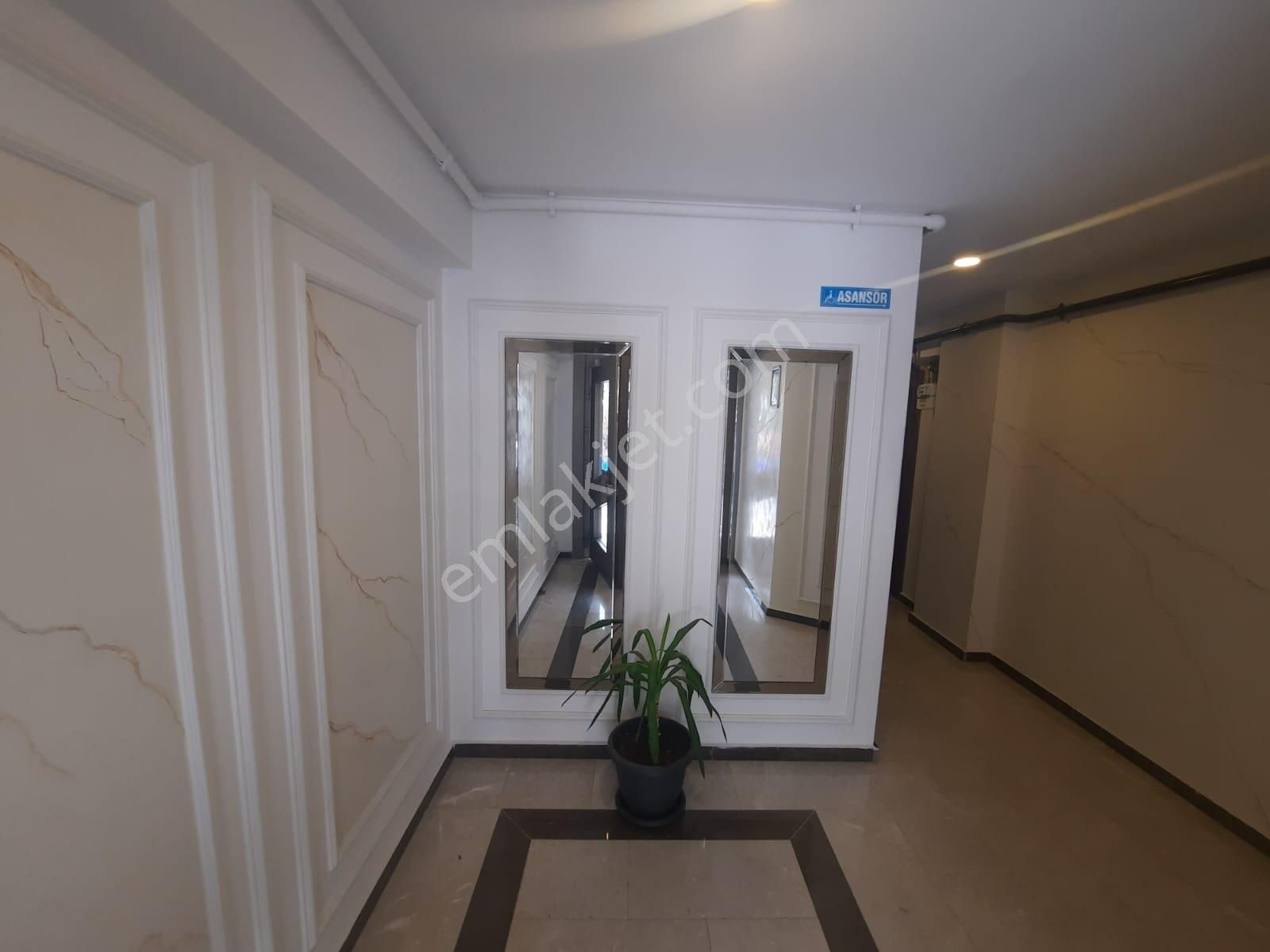 Salacak Çiçekci Satılık 3+1 Kombili Daire - Görsel 5