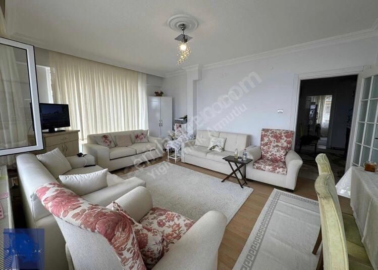 Armutlu Karşıyaka Da Denize Sıfır Satılık Deniz Manzaralı 1+1 - Görsel 2