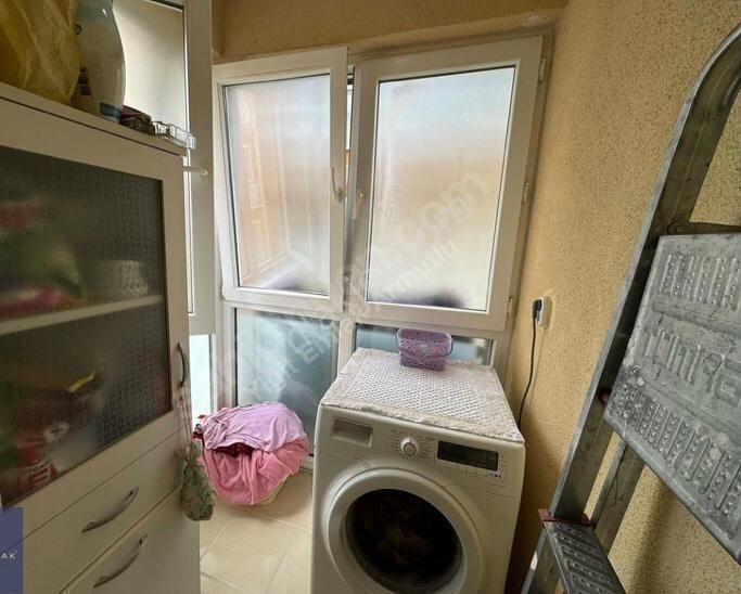 Armutlu Karşıyaka Da Denize Sıfır Satılık Deniz Manzaralı 1+1 - Görsel 13