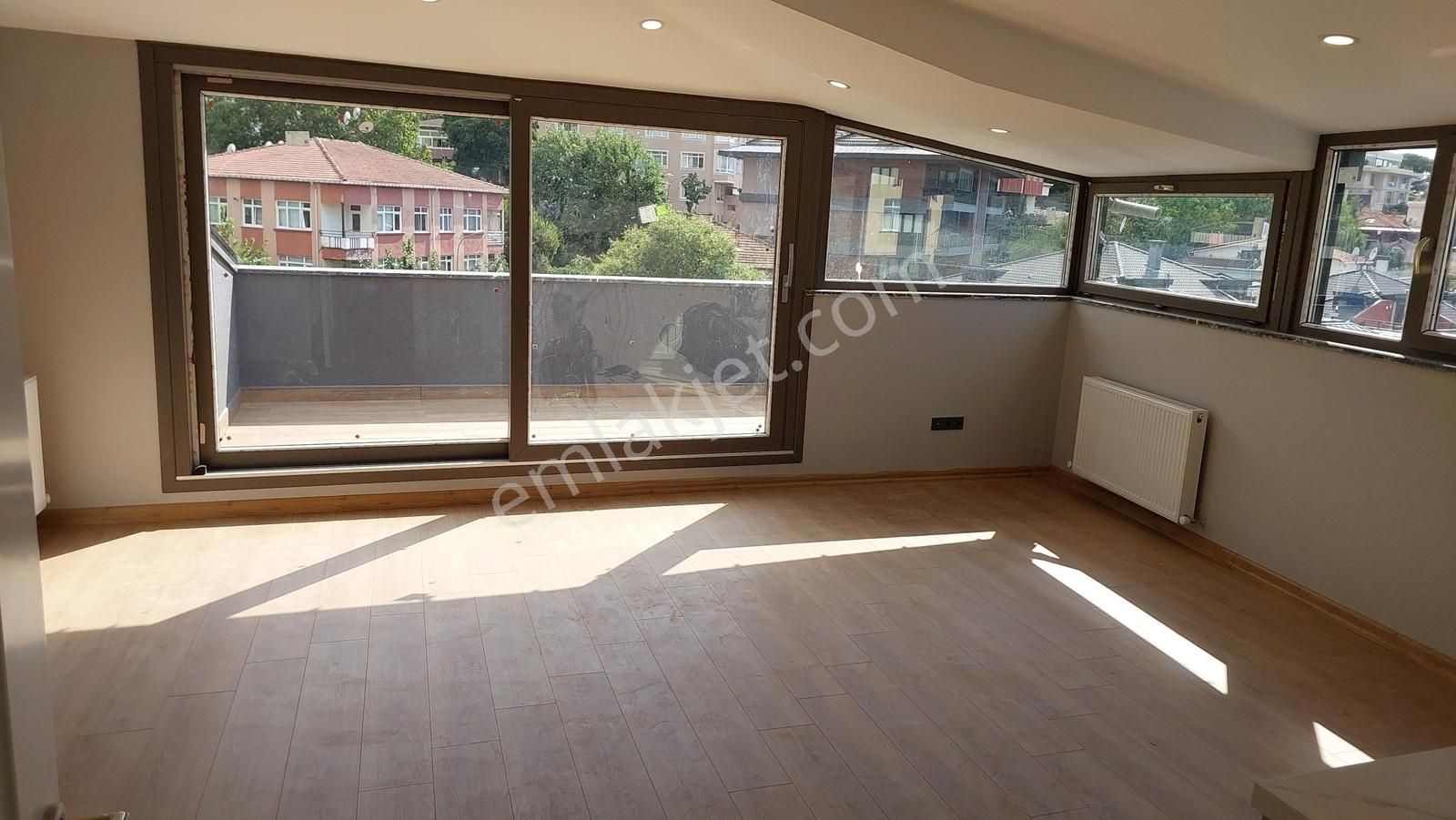 Burhaniye Kapalı Otoparklı Asansörlü Satılık 4+1 Dubleks - Görsel 12