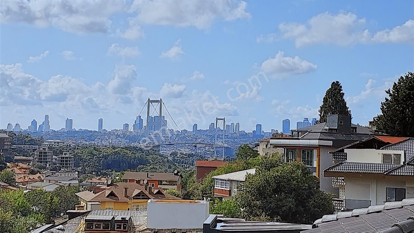 Burhaniye Kapalı Otoparklı Asansörlü Satılık 4+1 Dubleks
