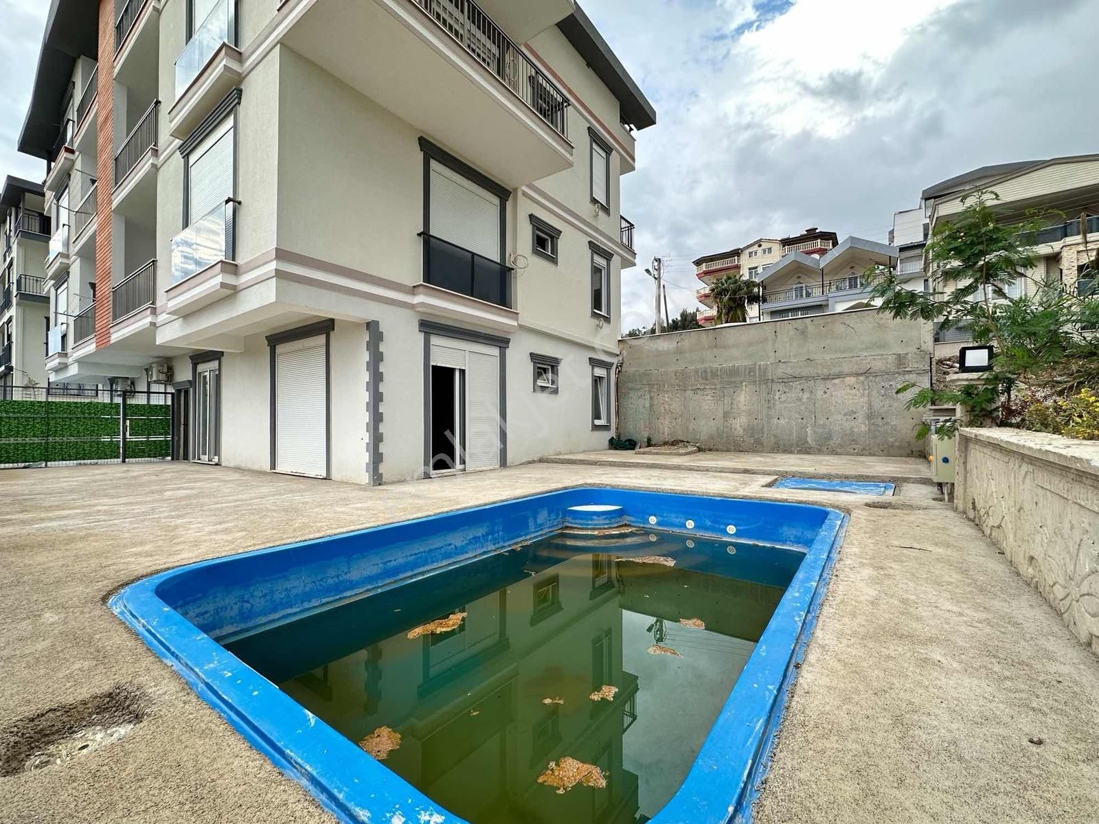 Ilıcada 4+1 Dubleks / Bahçeli / Havuzlu / Kapalı Mutfaklı** - Görsel 34