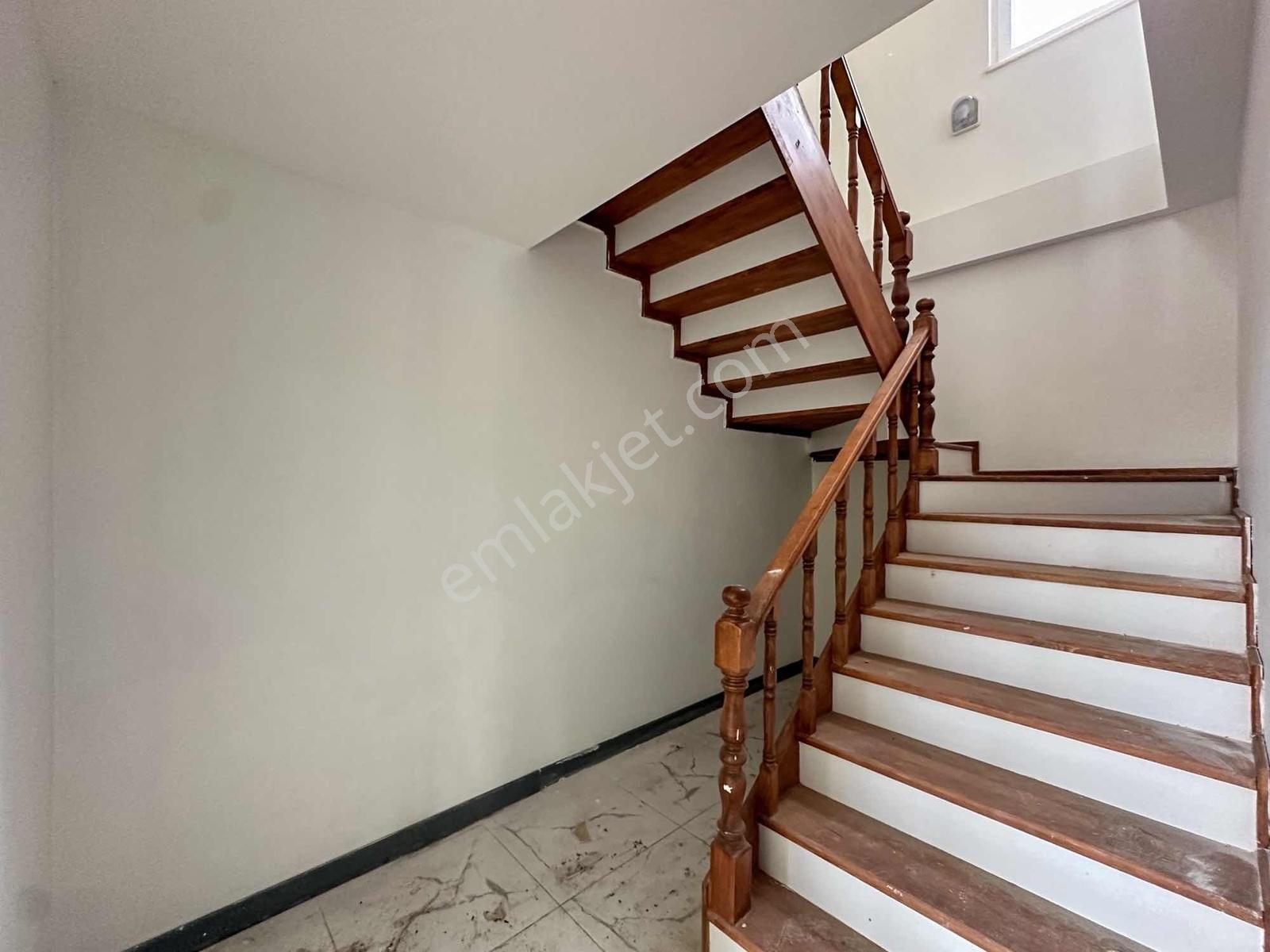 Ilıcada 4+1 Dubleks / Bahçeli / Havuzlu / Kapalı Mutfaklı** - Görsel 35