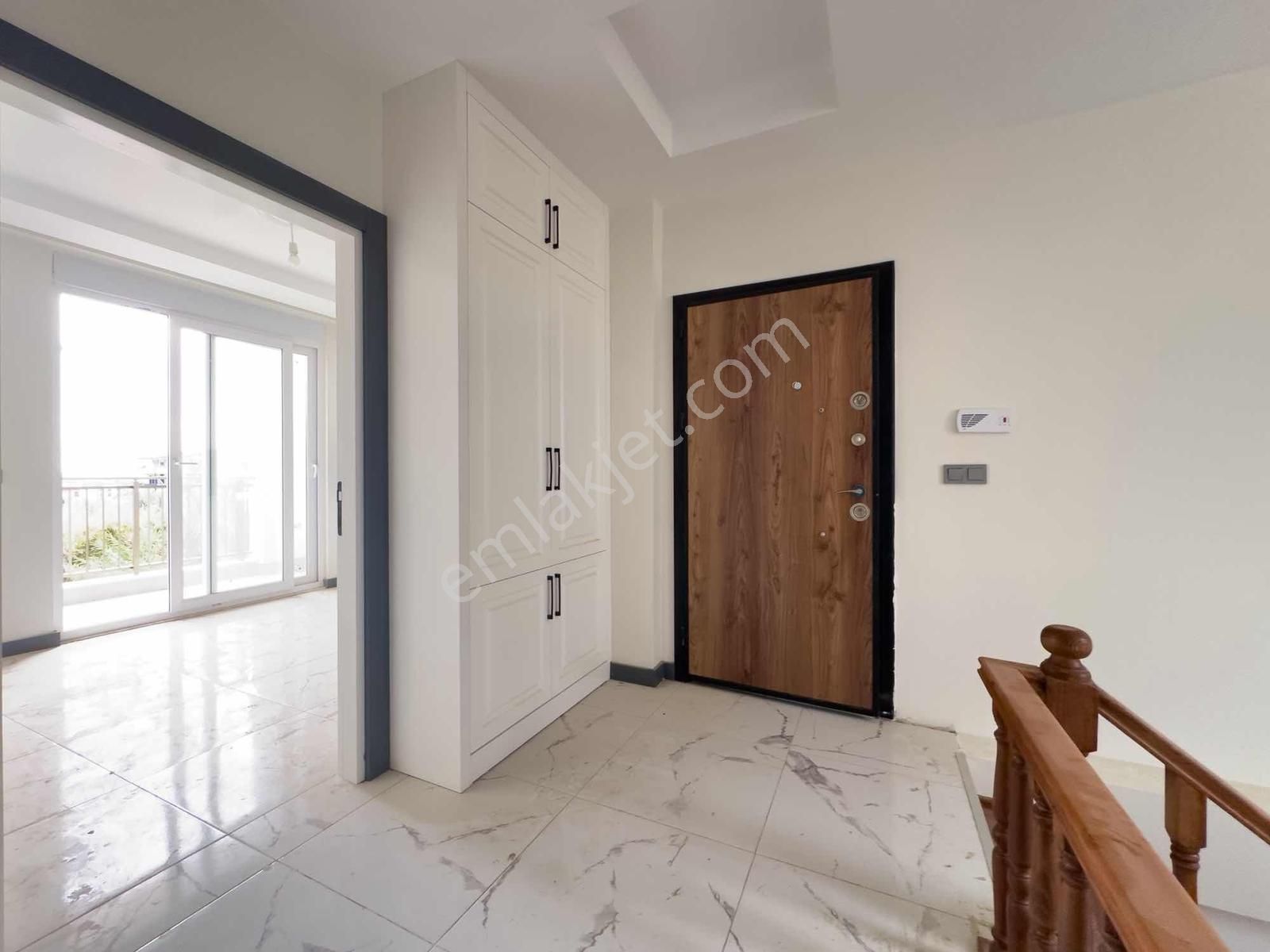 Ilıcada 4+1 Dubleks / Bahçeli / Havuzlu / Kapalı Mutfaklı** - Görsel 11