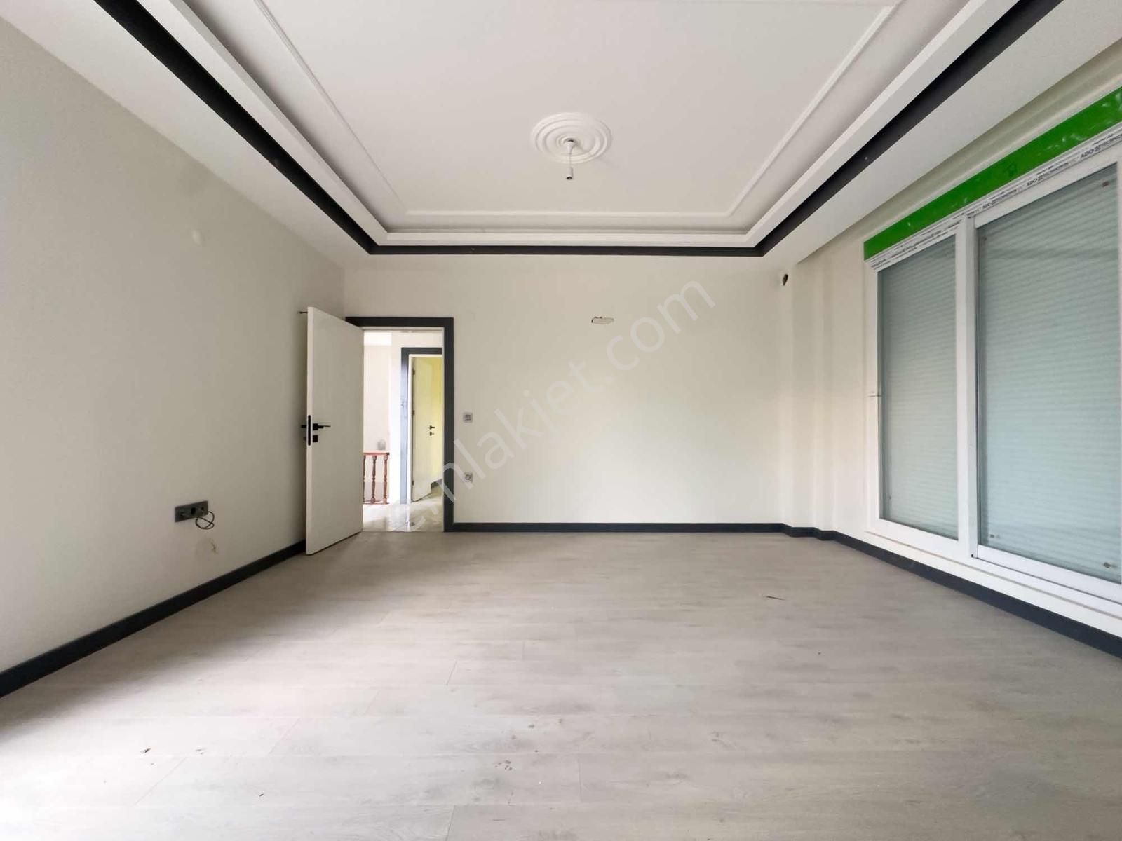 Ilıcada 4+1 Dubleks / Bahçeli / Havuzlu / Kapalı Mutfaklı** - Görsel 5