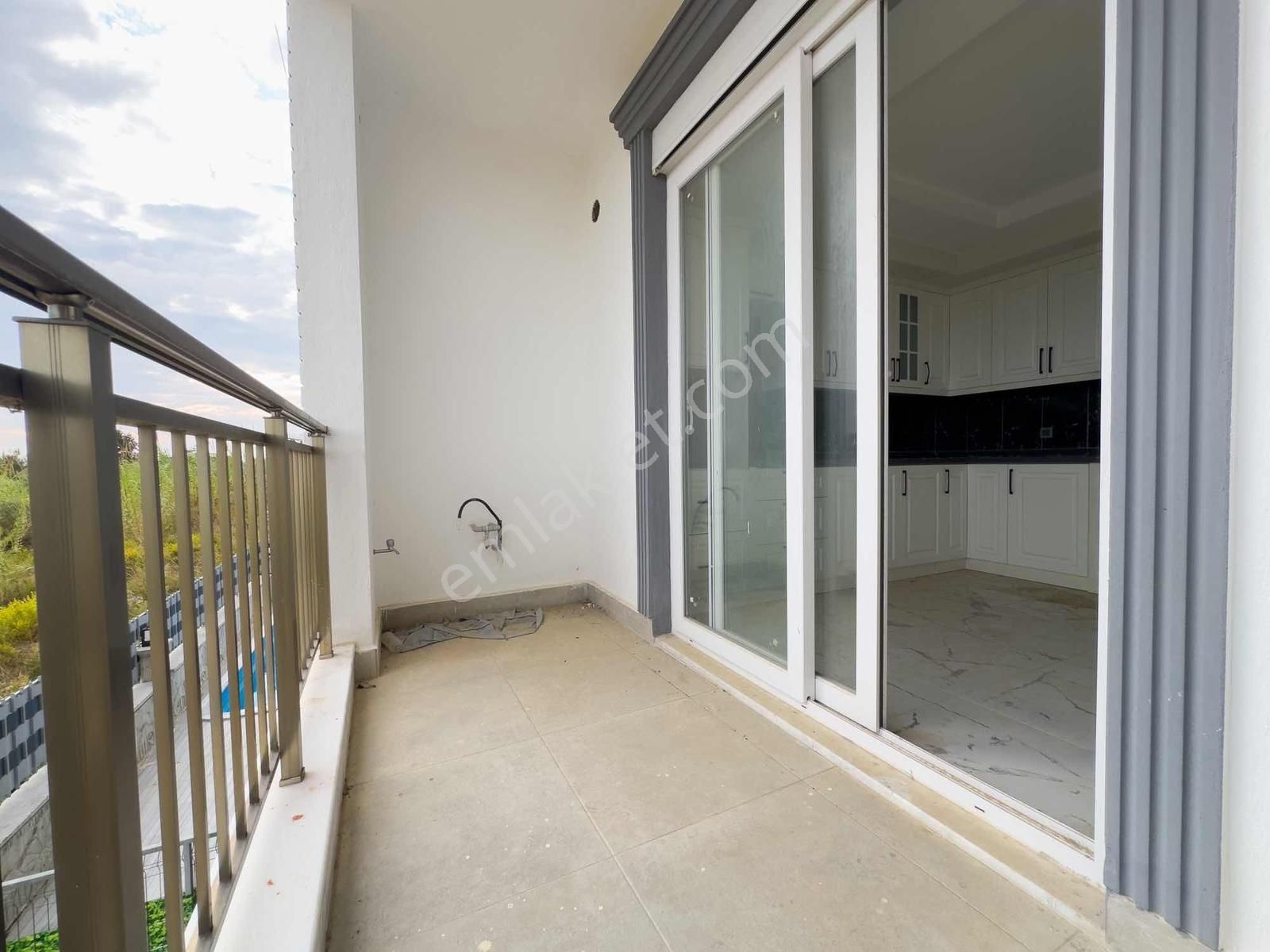 Ilıcada 4+1 Dubleks / Bahçeli / Havuzlu / Kapalı Mutfaklı** - Görsel 10