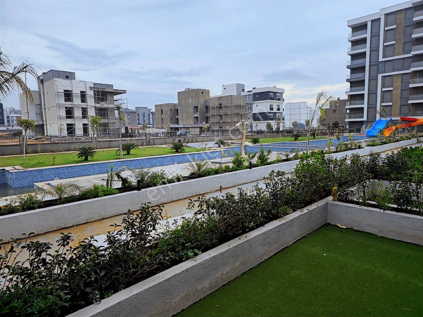 Altıntaş'ta 4 Bloklu Konsept Sitede Bahçe Kullanımlı İskanlı 2+1 - Görsel 28