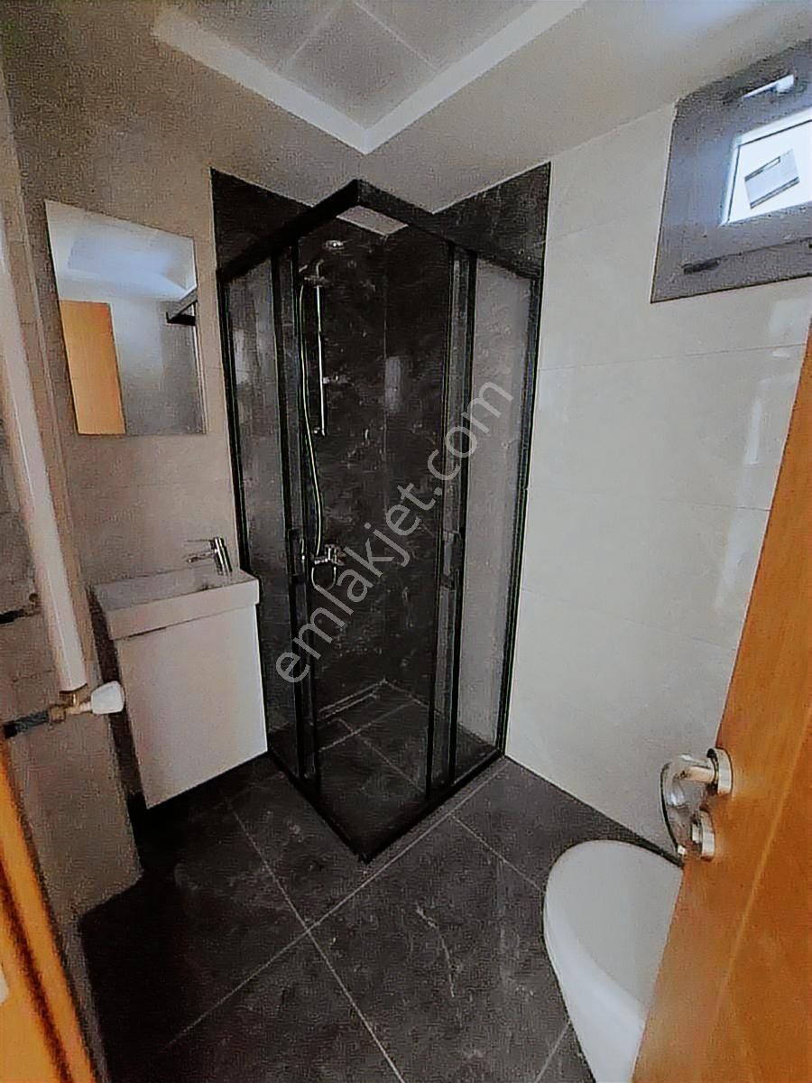 Salacak Sıfır Binada Asansörlü Satılık 3+1 Köşe Daire - Görsel 19