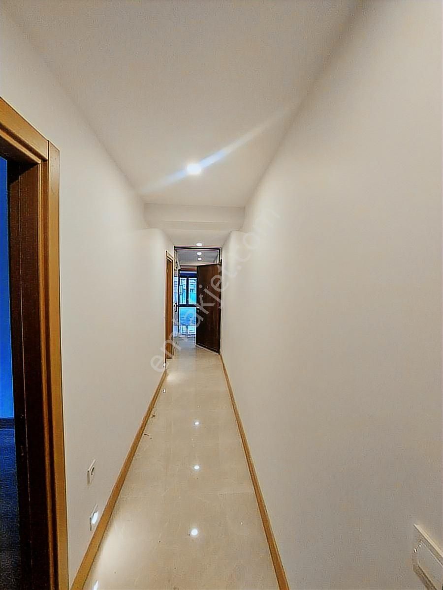 Salacak Sıfır Binada Asansörlü Satılık 3+1 Köşe Daire - Görsel 34