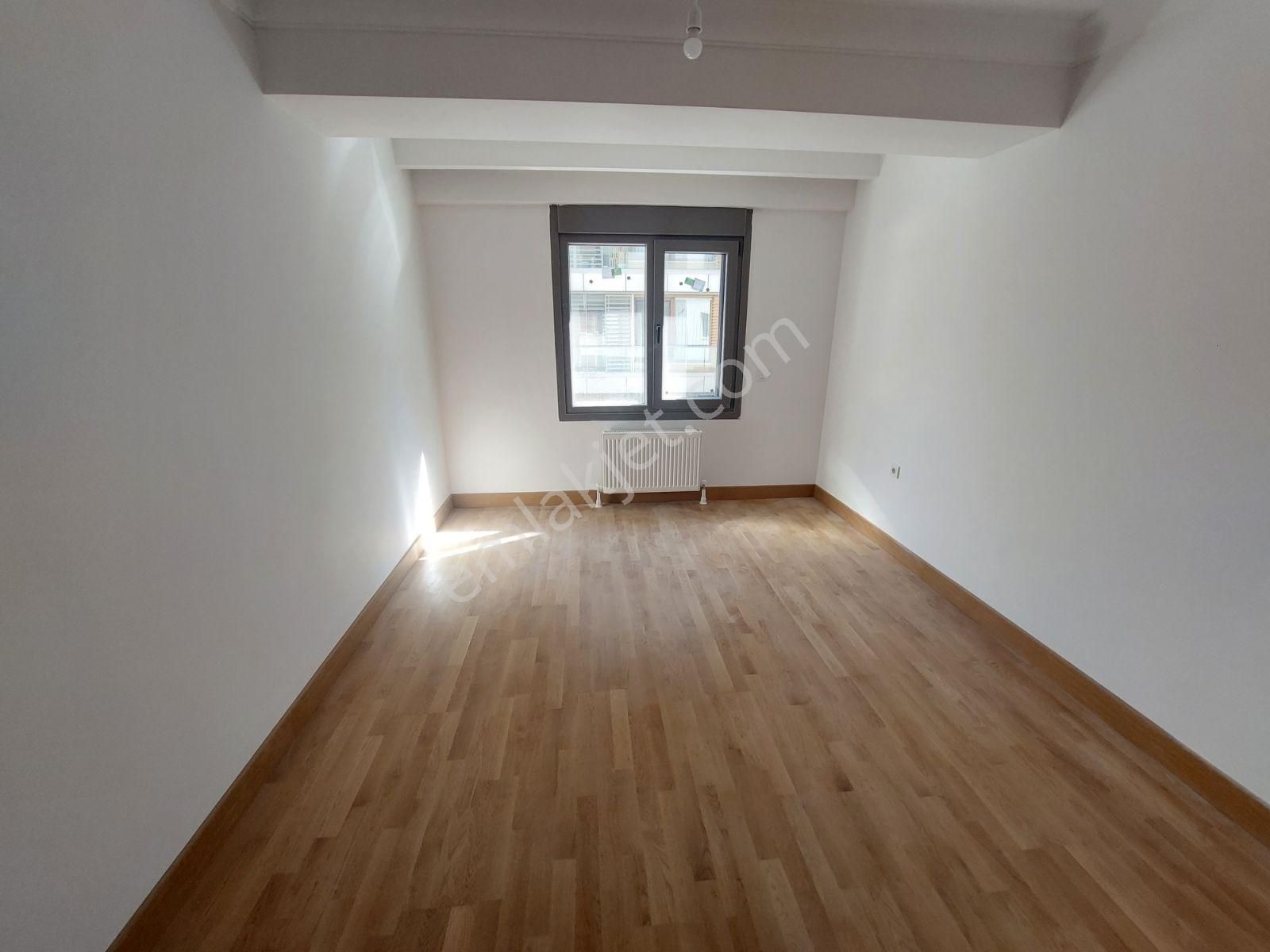 Salacak Sıfır Binada Asansörlü Satılık 3+1 Köşe Daire - Görsel 14