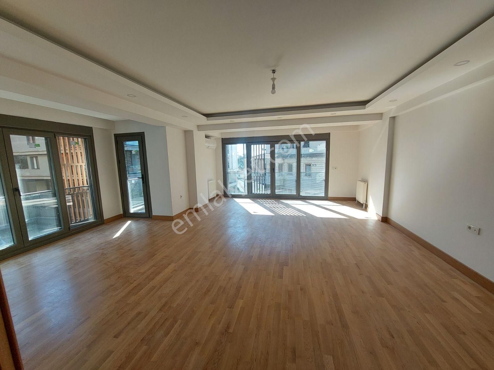 Salacak Sıfır Binada Asansörlü Satılık 3+1 Köşe Daire - Görsel 21