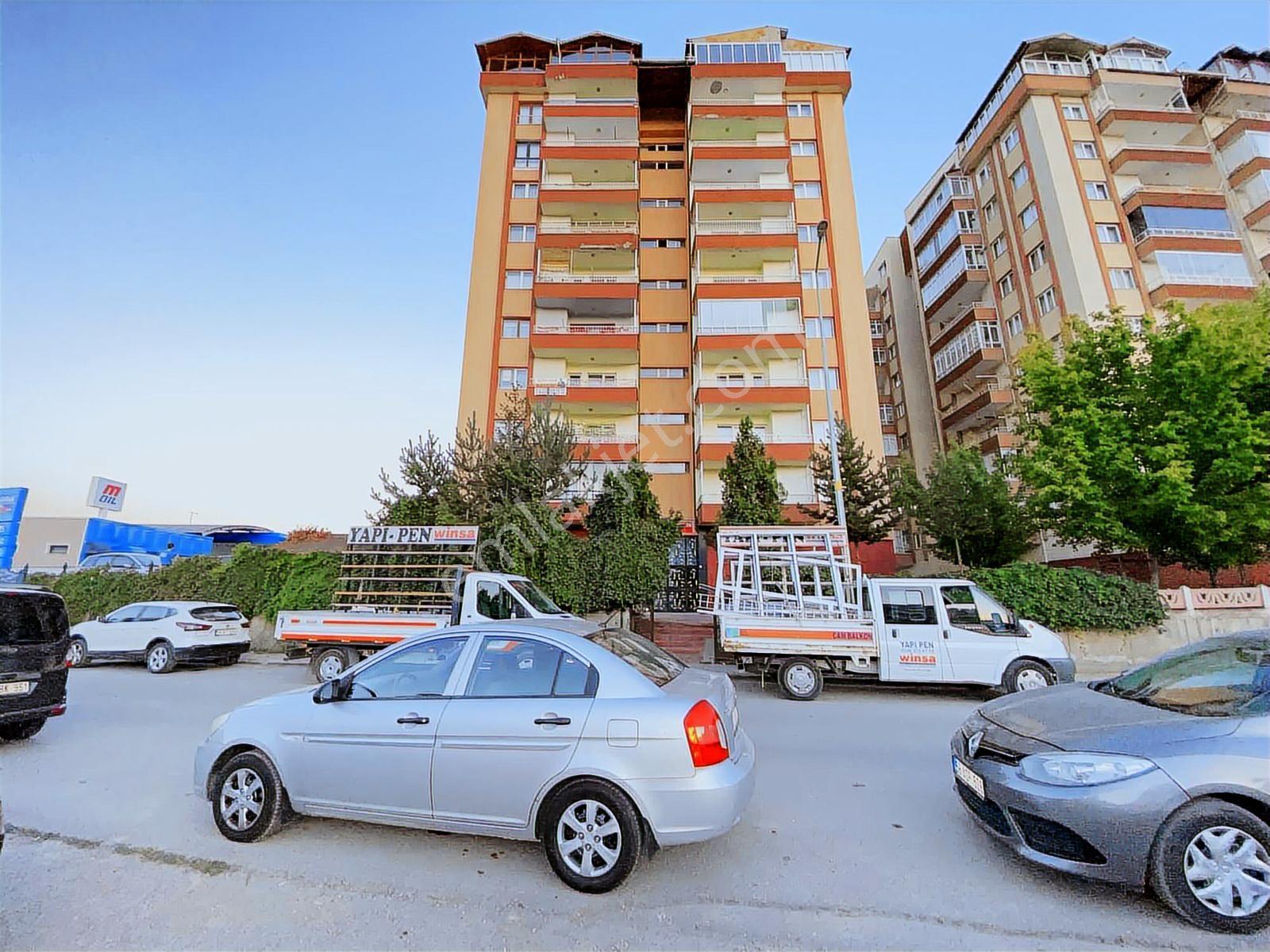 Sivas Ozan Emlak'tan M.a.ersoy'da Satılık 3+1 Net 145 M² Daire - Görsel 21