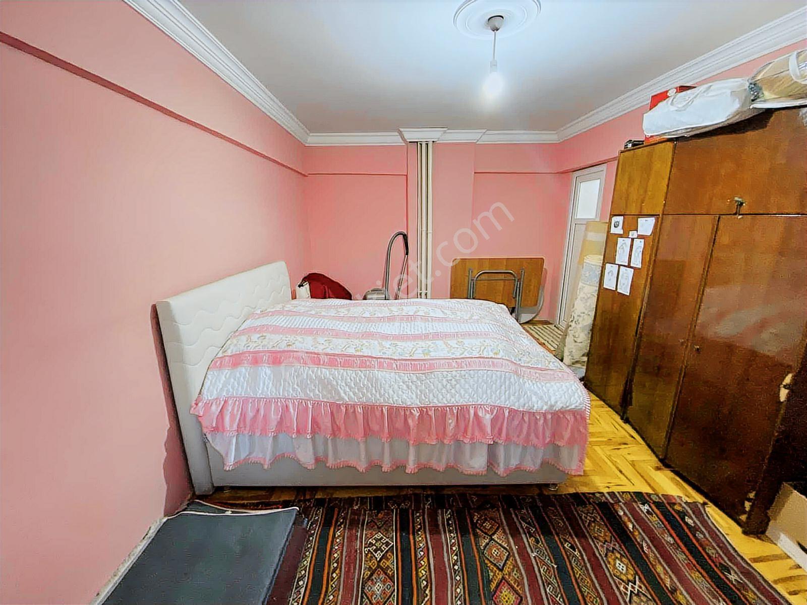 Sivas Ozan Emlak'tan M.a.ersoy'da Satılık 3+1 Net 145 M² Daire - Görsel 10