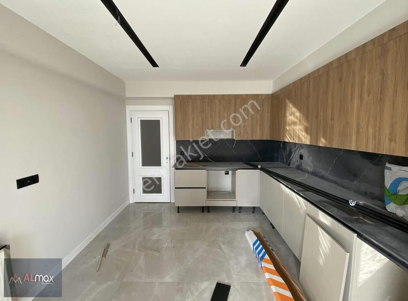 En Yapı Tepe Konutları Gültepede 4+0 Güneybatı Cepheli Satılık - Görsel 7