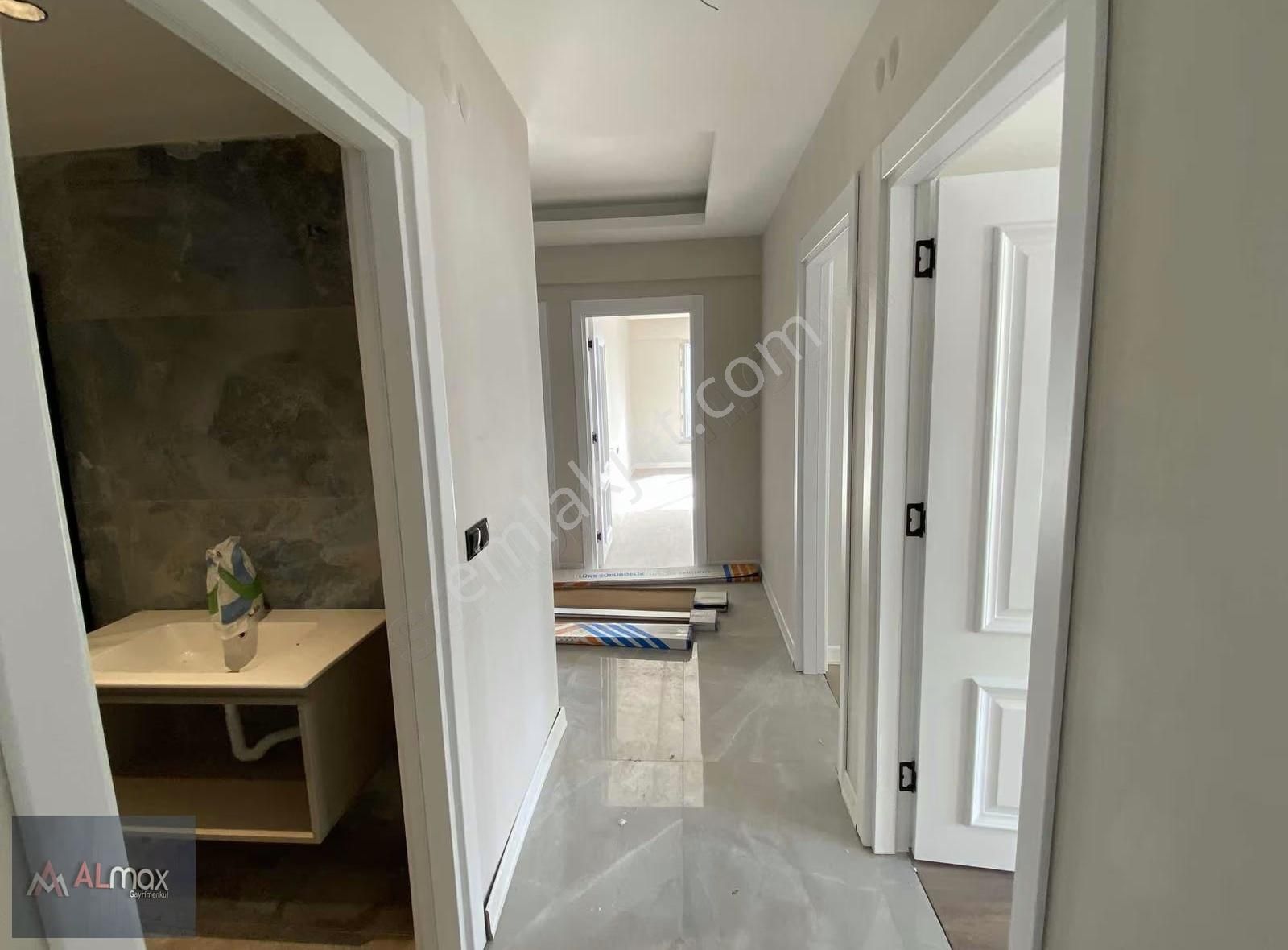 En Yapı Tepe Konutları Gültepede 4+0 Güneybatı Cepheli Satılık - Görsel 15