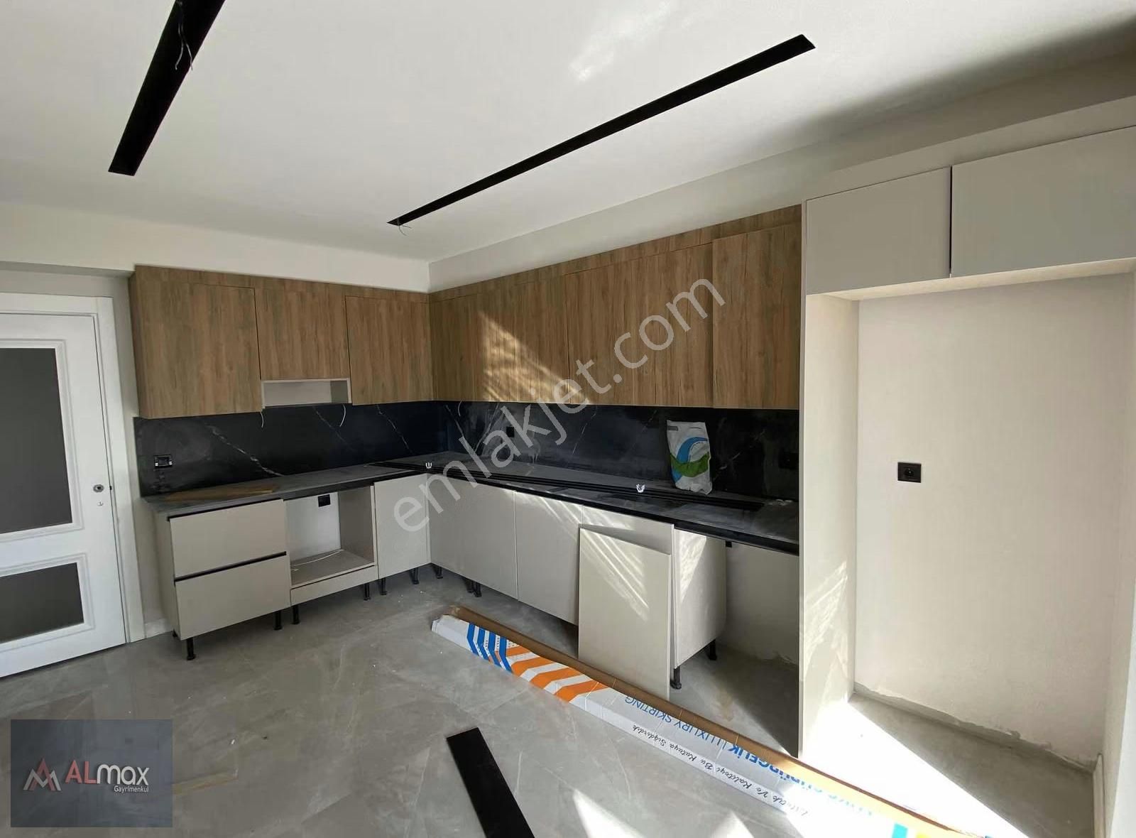 En Yapı Tepe Konutları Gültepede 4+0 Güneybatı Cepheli Satılık