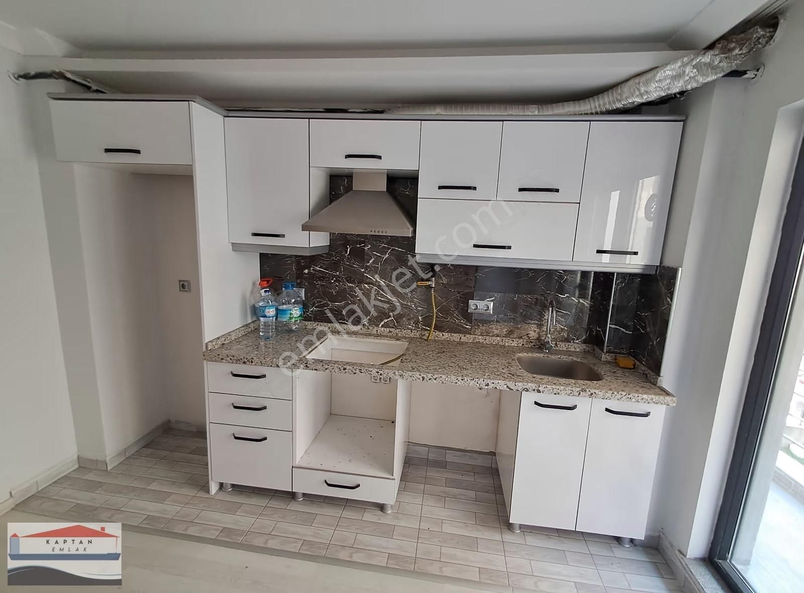 Barbaros'ta Arakat, 3 Wc'li 2 Banyolu Ön Cephe Satılık 3+1 - Görsel 30