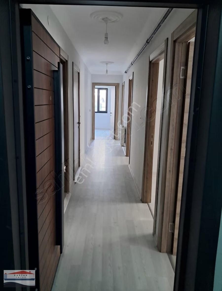 Barbaros'ta Arakat, 3 Wc'li 2 Banyolu Ön Cephe Satılık 3+1 - Görsel 16