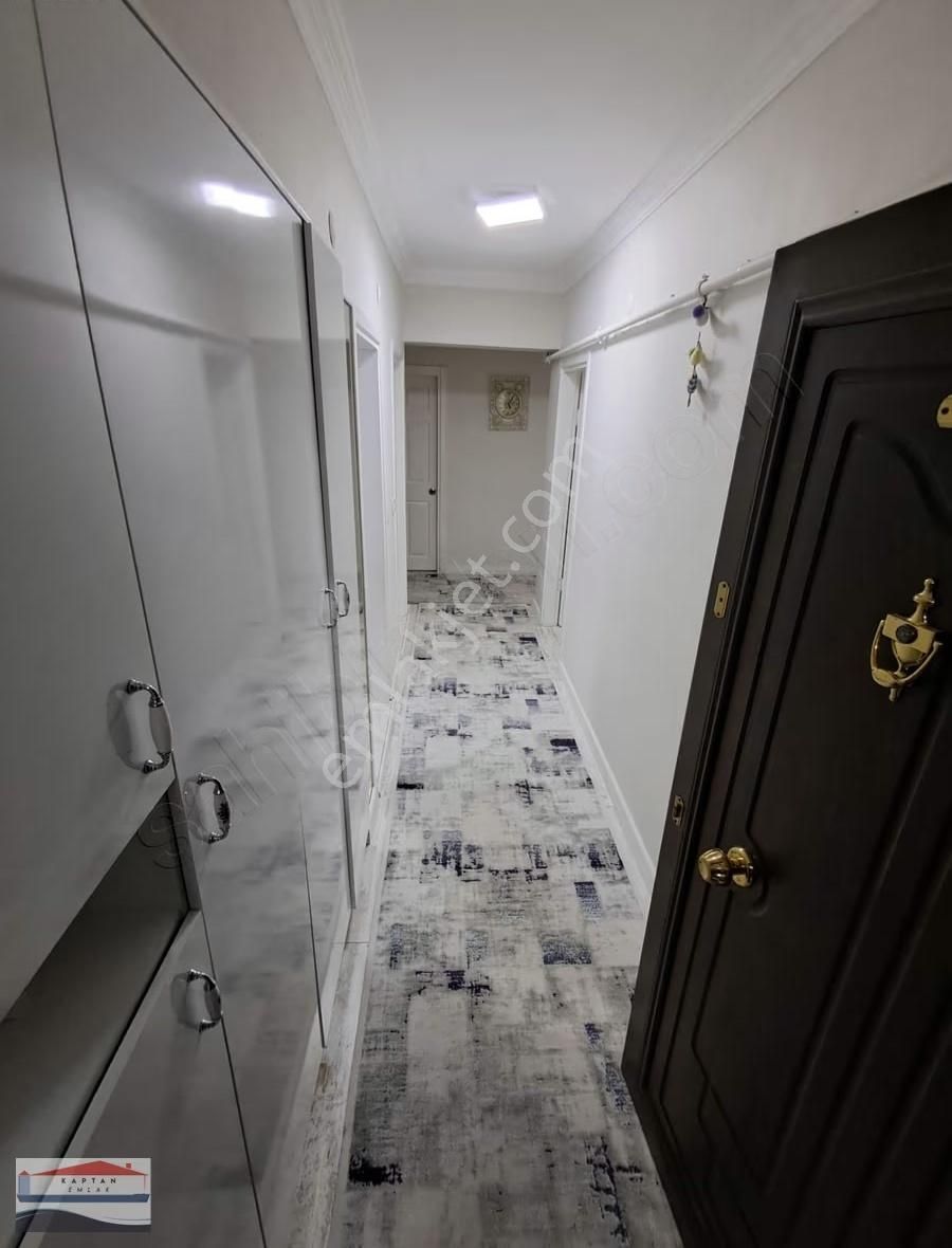 Barbaros'ta İ.bodur Lisesine Yakın Ayrı Mutfak Satılık 3+1 - Görsel 14