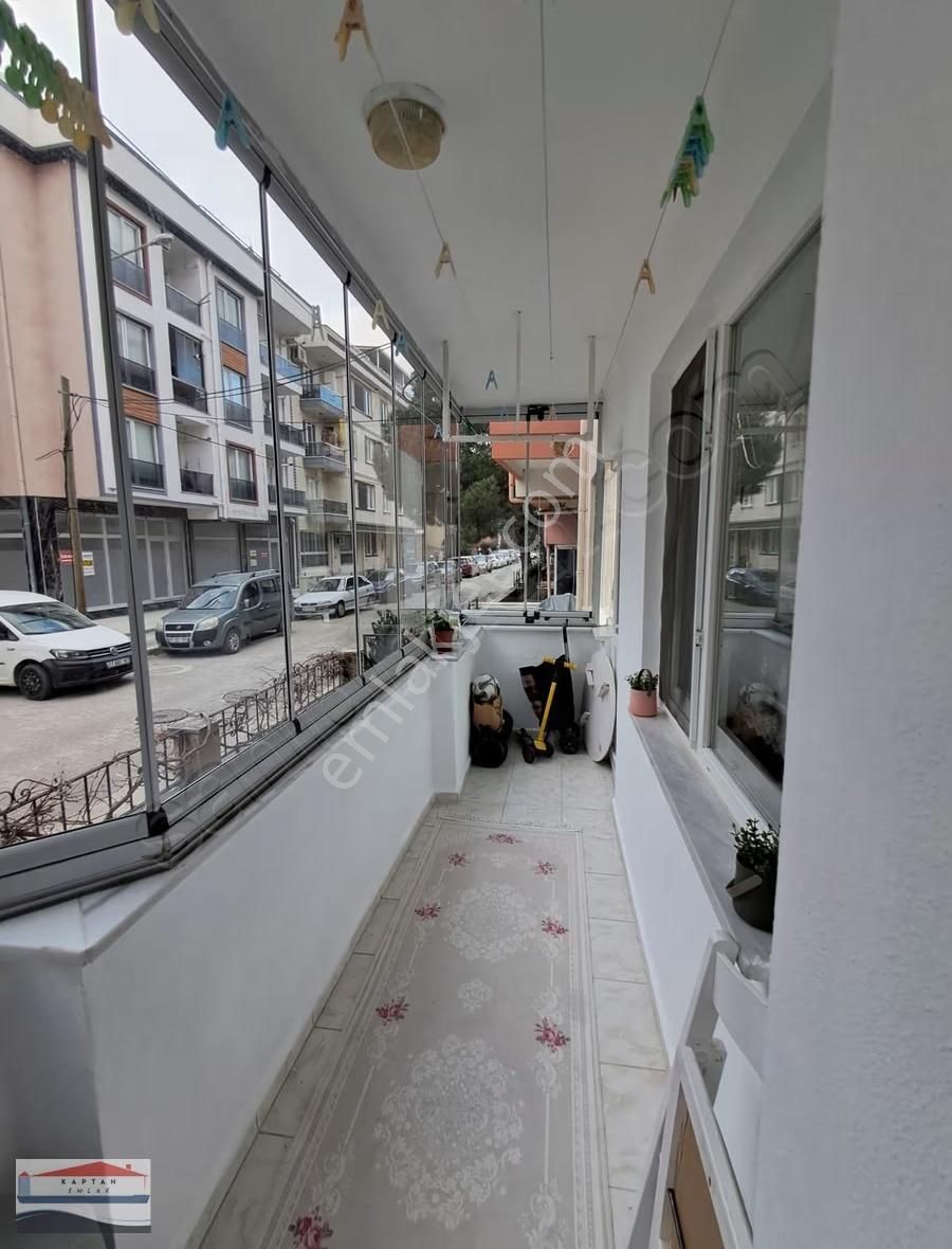 Barbaros'ta İ.bodur Lisesine Yakın Ayrı Mutfak Satılık 3+1 - Görsel 27