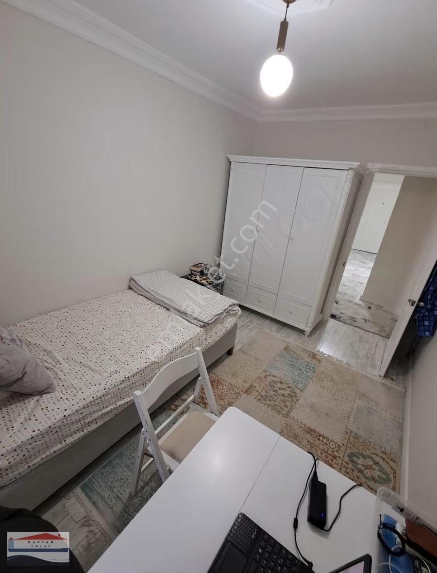 Barbaros'ta İ.bodur Lisesine Yakın Ayrı Mutfak Satılık 3+1 - Görsel 9