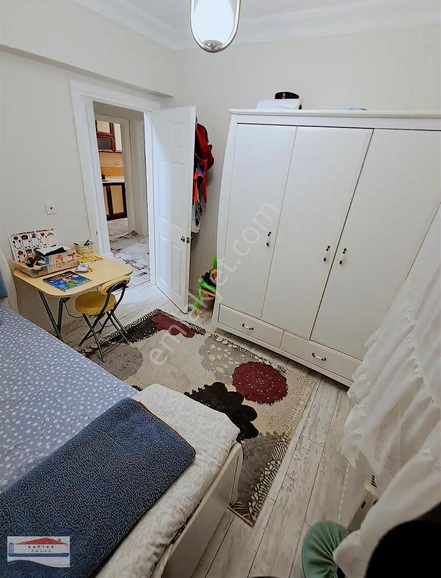 Barbaros'ta İ.bodur Lisesine Yakın Ayrı Mutfak Satılık 3+1 - Görsel 10