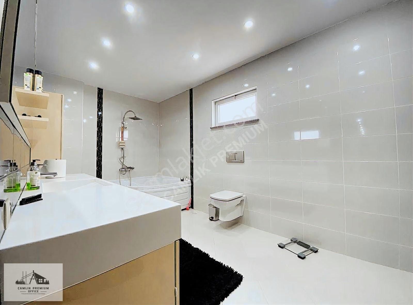 Kınıklının En Nezih Semtinde Satılık 7+2 Jakuzili Dubleks Daire - Görsel 24