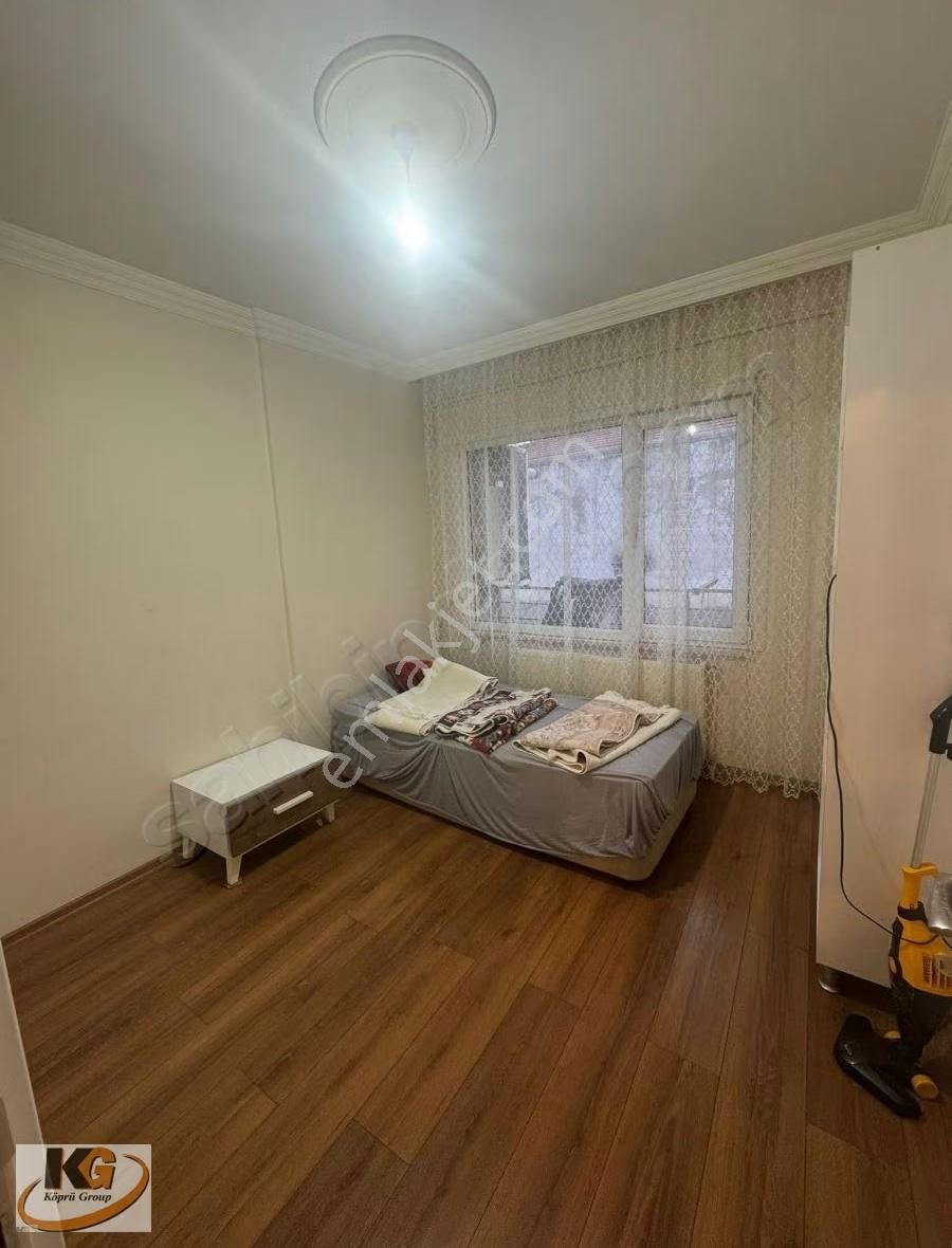 Yalova Merkez İstanbul Caddesinde 3+1 Esyali Temiz Kiralik Daire - Görsel 12